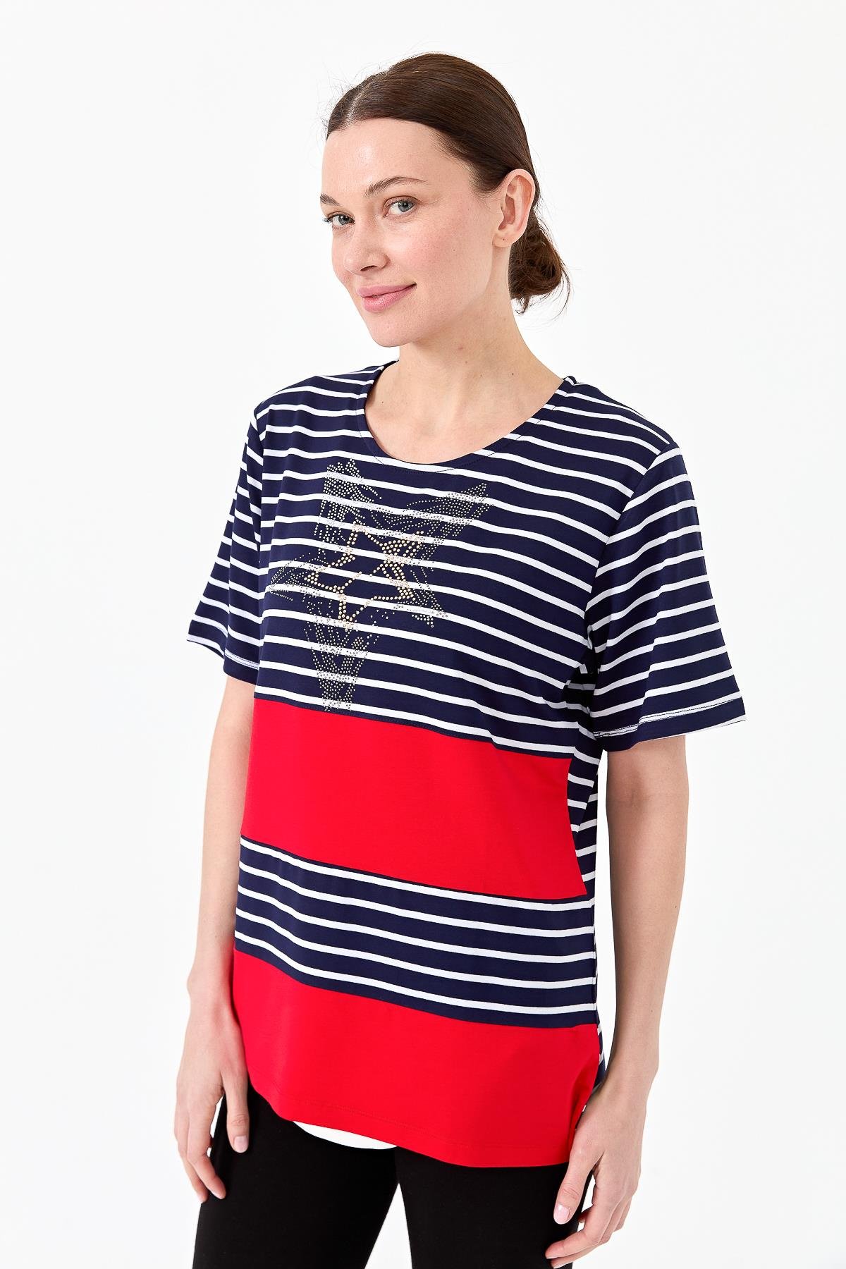 22769Kadın Sıfır Yaka Çizgi Önü Taşlı Penye T-shirt Lacivert