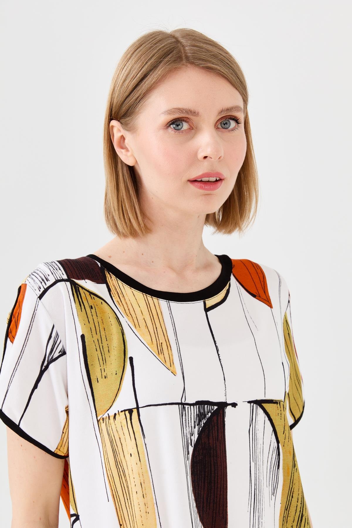 23730Kadın Sıfır Yaka Çizgili Düşük Kol Penye T-shirt Siyah