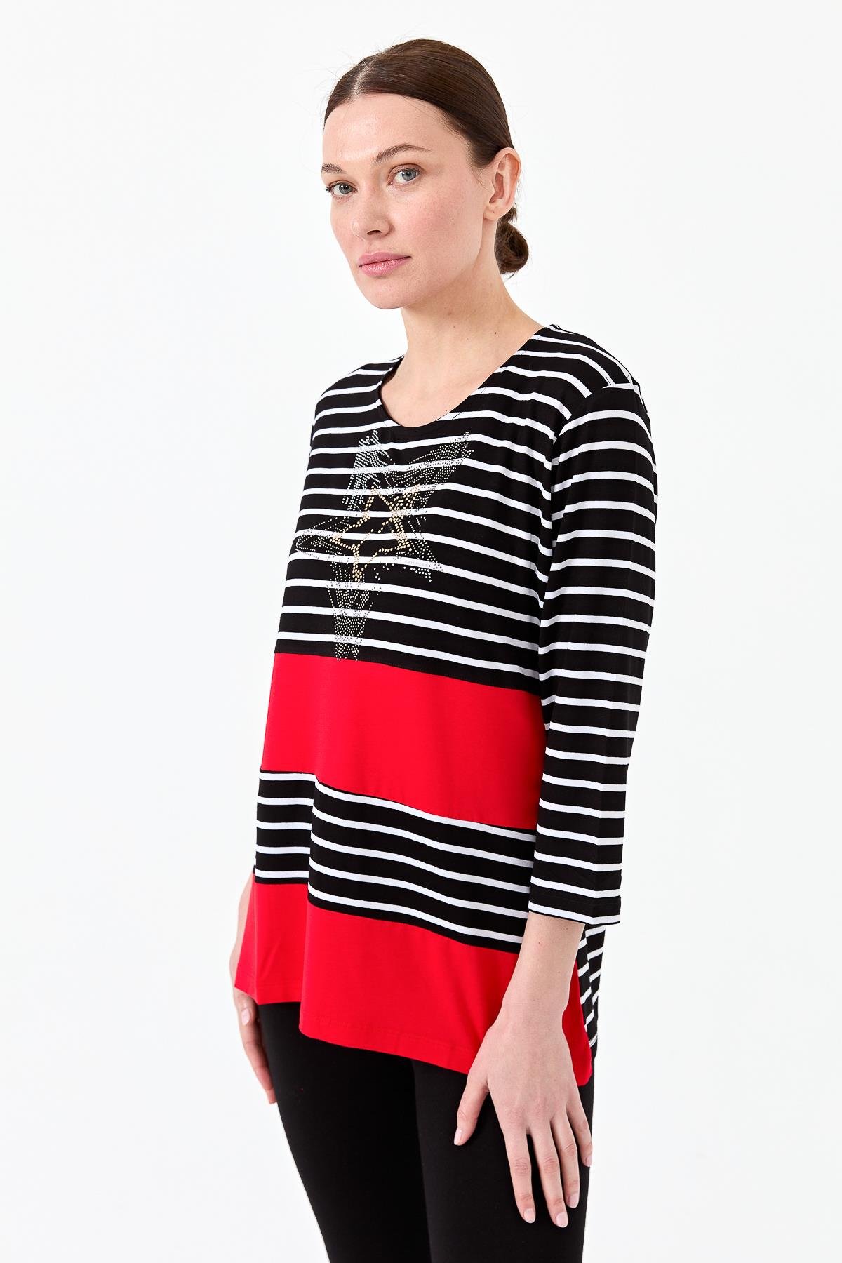 22770Kadın Sıfır Yaka Çizgili Önü Taşlı Penye Bluz Siyah
