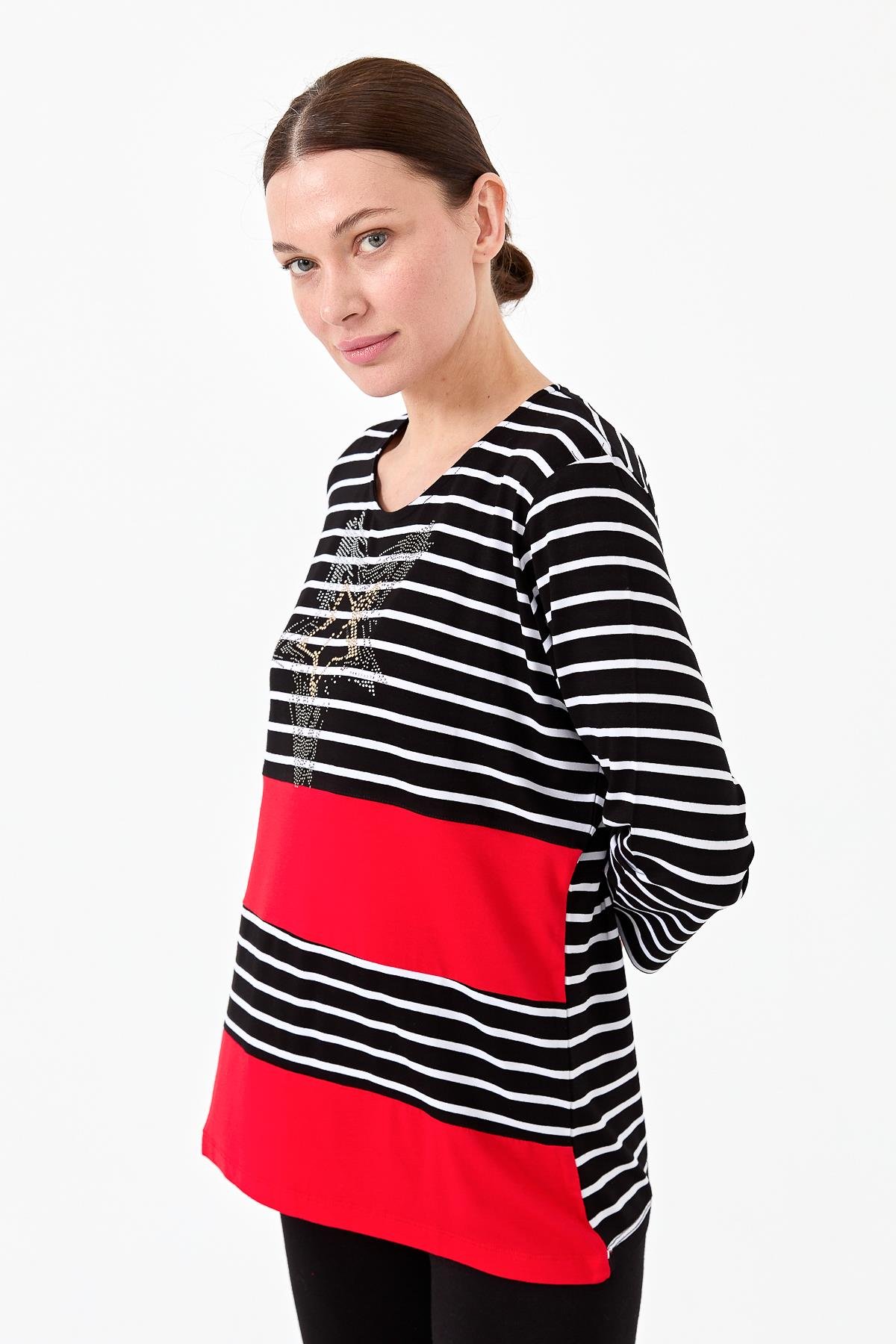 22770Kadın Sıfır Yaka Çizgili Önü Taşlı Penye Bluz Siyah