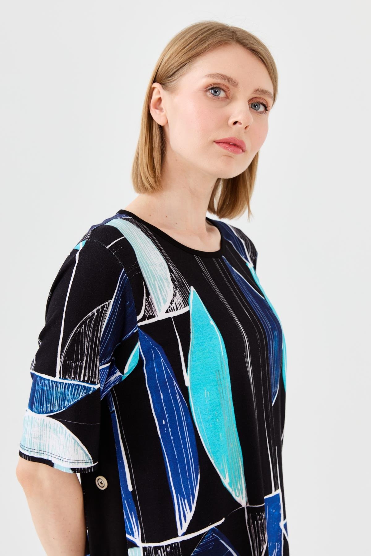 23731Kadın Sıfır Yaka Çizgili Penye T-shirt Lacivert