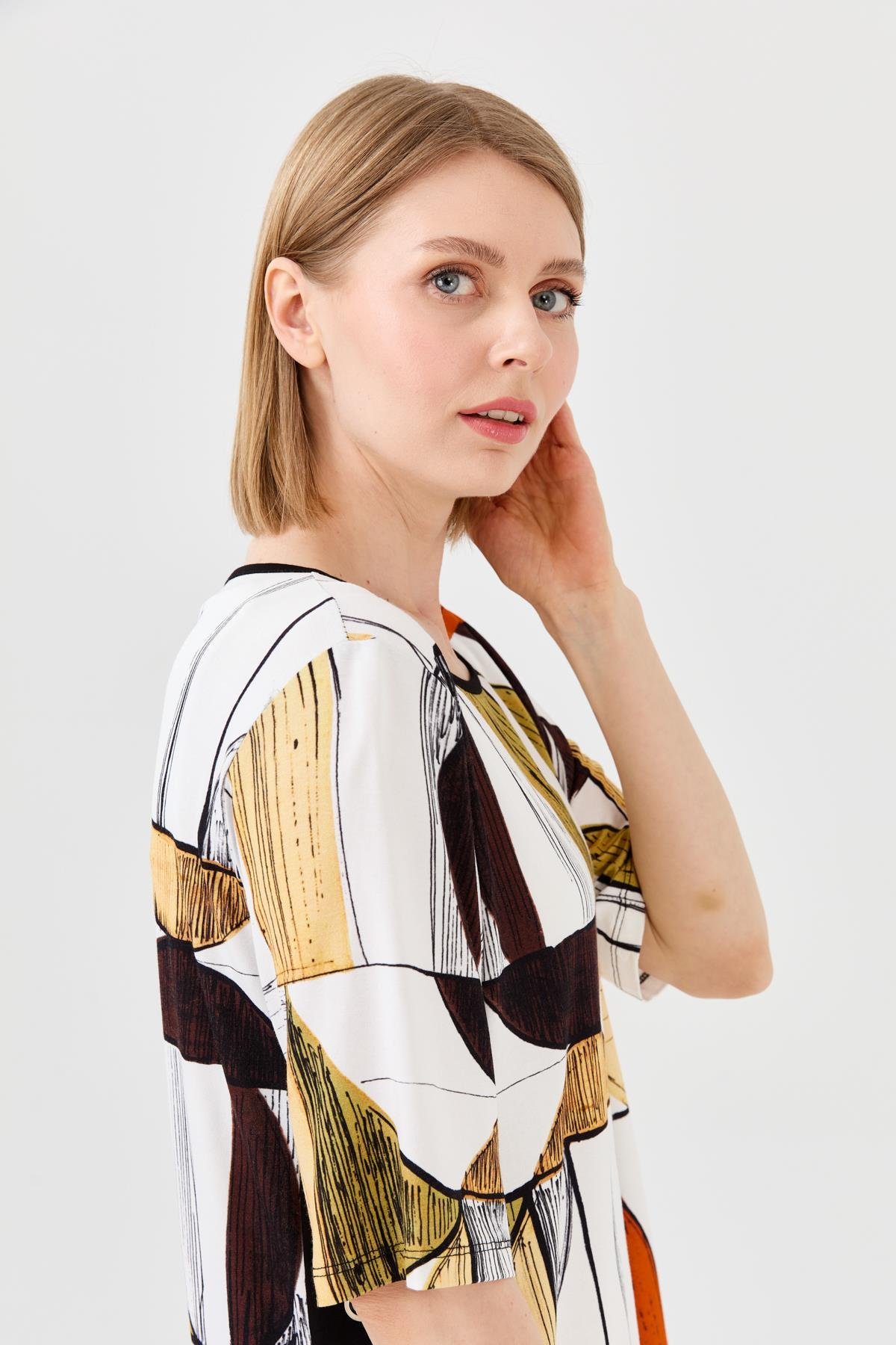 23731Kadın Sıfır Yaka Çizgili Penye T-shirt Siyah