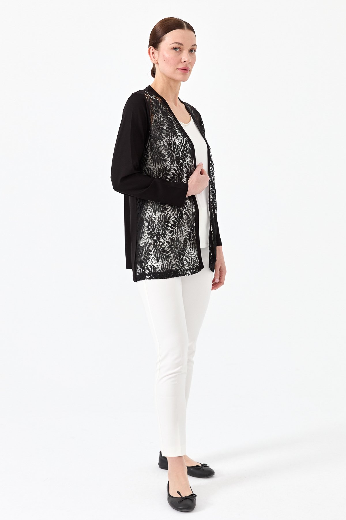 22768Kadın Sıfır Yaka Dantel Desenli Penye Ceket Siyah