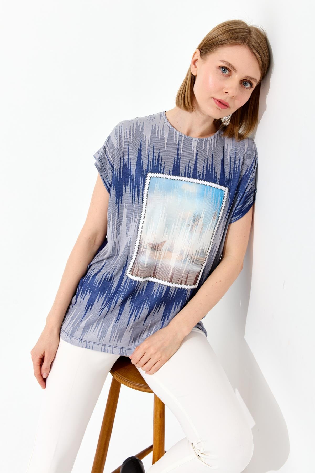 23761Kadın Sıfır Yaka Desenli Penye T-shirt Lacivert