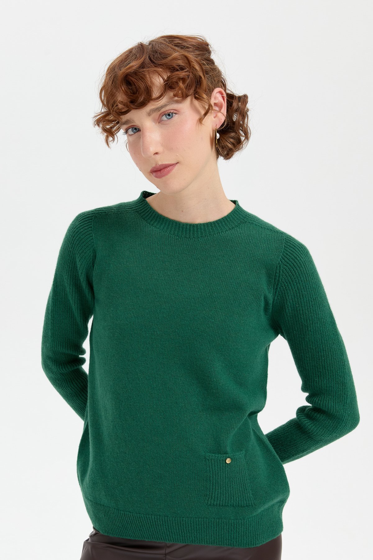 24205Kadın Sıfır Yaka Dikişsiz Cepli Yün Kazak Ö.Başı