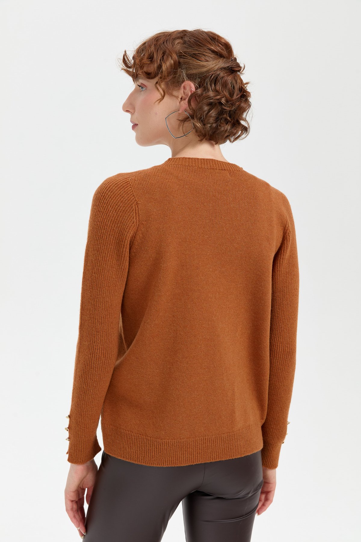 24205Kadın Sıfır Yaka Dikişsiz Cepli Yün Kazak Tarçın