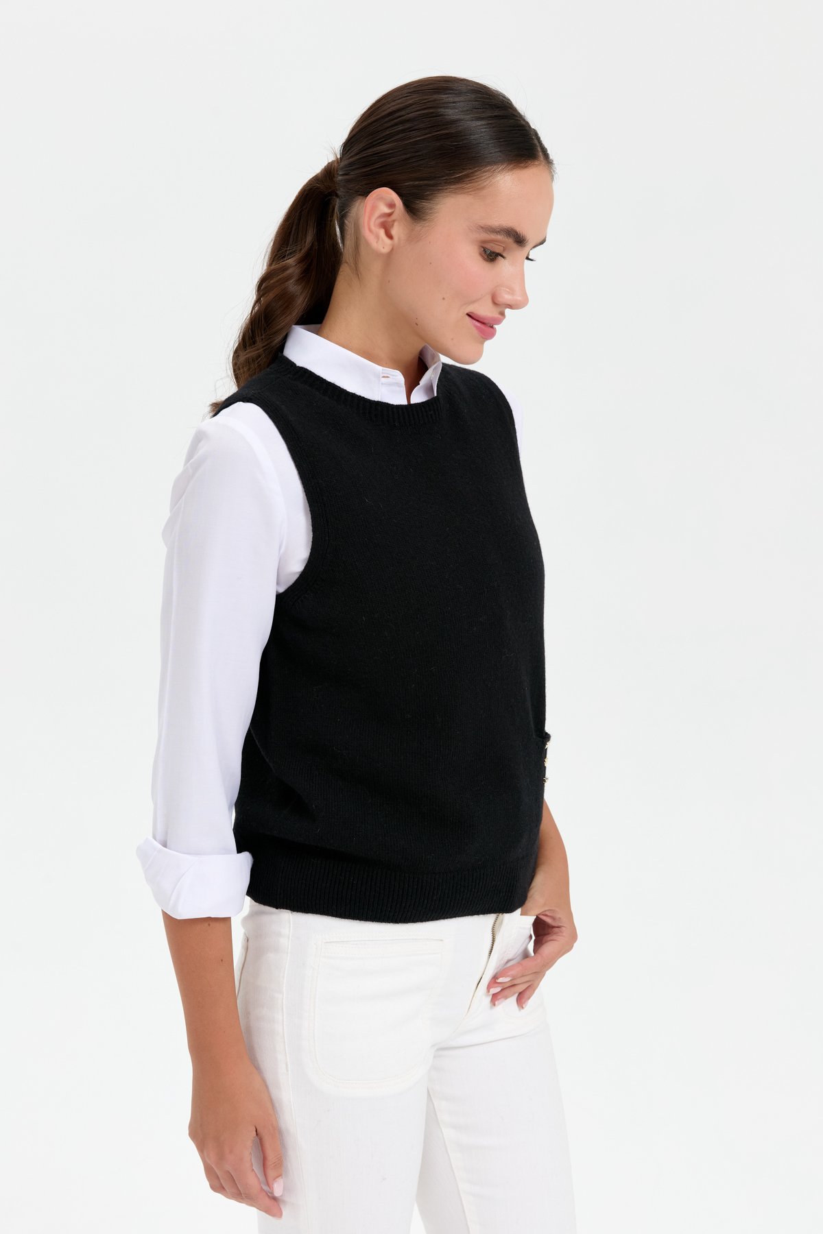 24204Kadın Sıfır Yaka Dikişsiz Cepli Yün Süveter Siyah