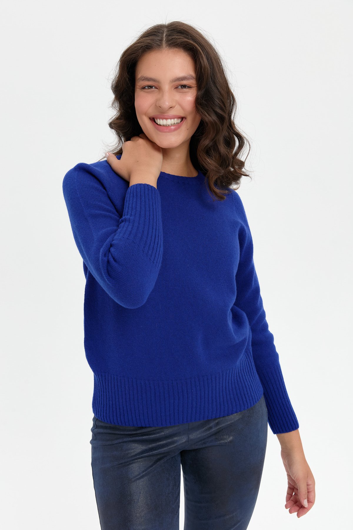 24210Kadın Sıfır Yaka Dikişsiz Eteği ve Kolu Uzun Lastik Yün Kazak K.S.Mavi