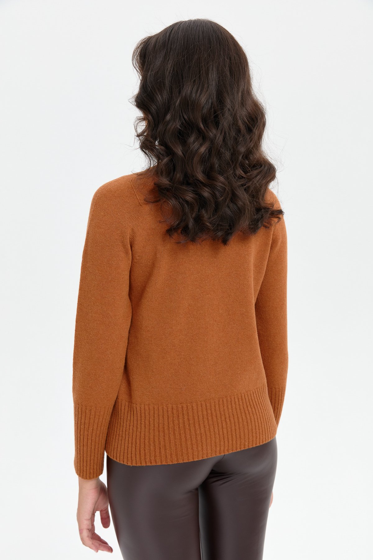 24210Kadın Sıfır Yaka Dikişsiz Eteği ve Kolu Uzun Lastik Yün Kazak Tarçın