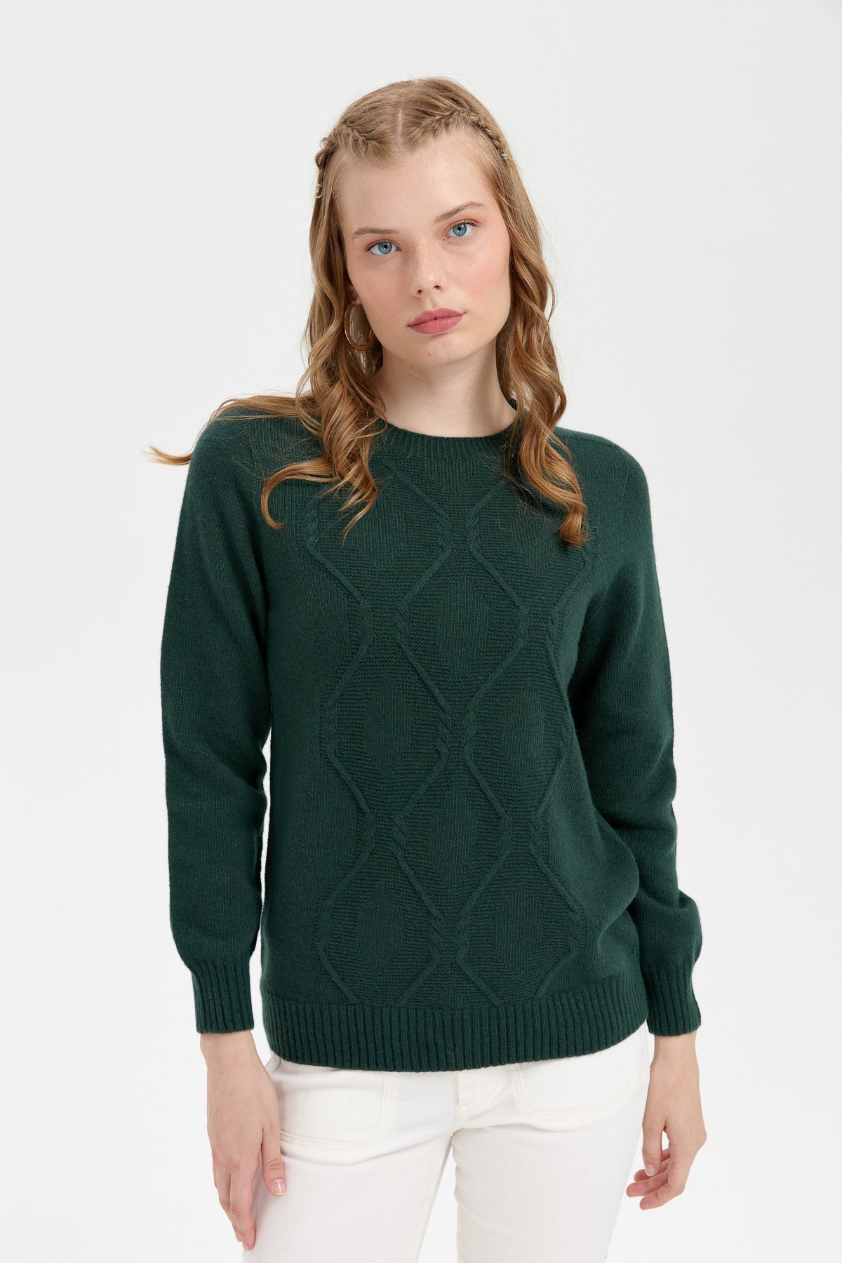 24217Kadın Sıfır Yaka Dikişsiz Önü Baklavalı Yün Kazak Yeşil