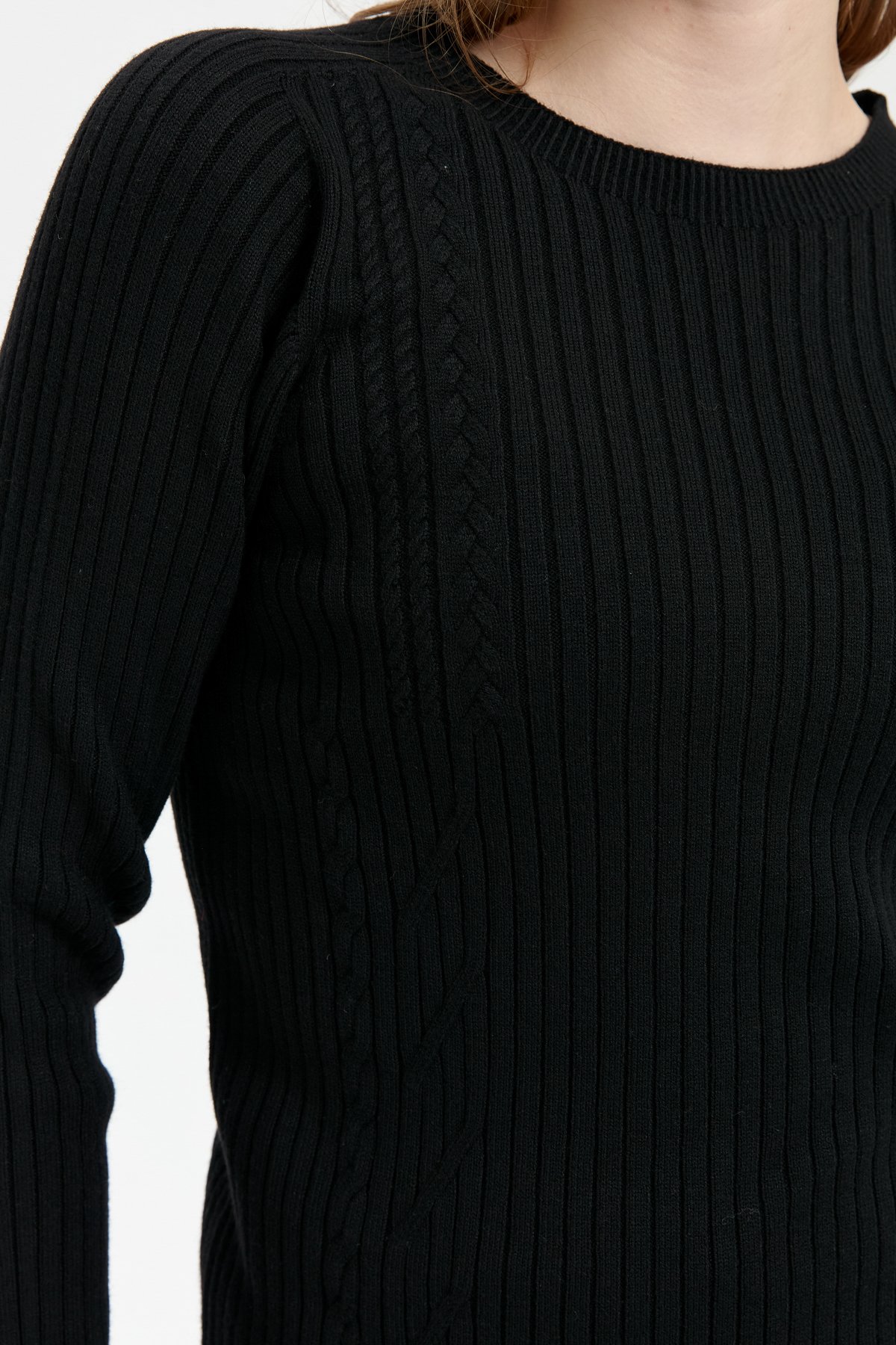 24183Kadın Sıfır Yaka Dikişsiz Önü Desenli Kazak Siyah