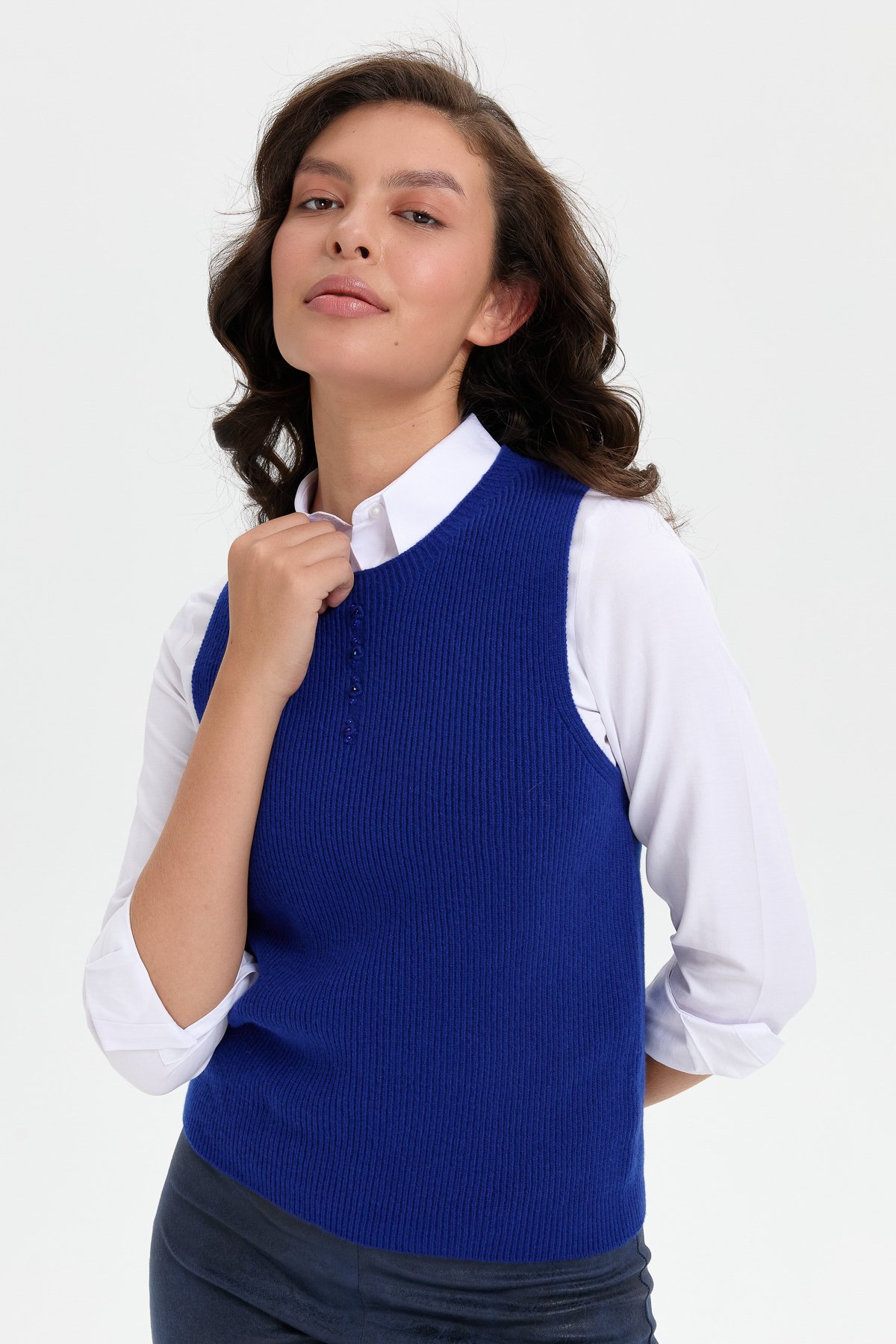 24157Kadın Sıfır Yaka Dikişsiz Önü Düğmeli Yün Süveter K.S.Mavi