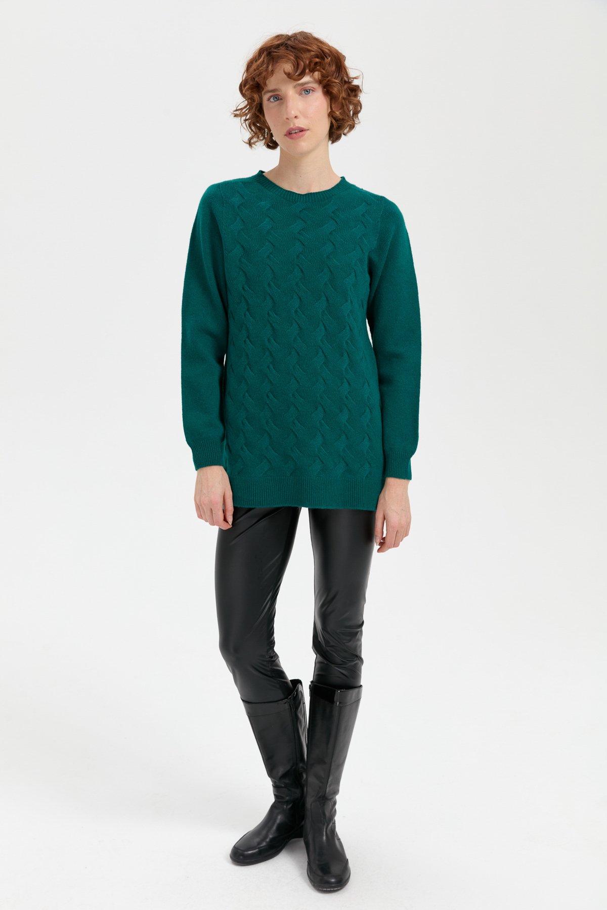 24214Kadın Sıfır Yaka Önü Saç Örgülü Yün Kazak K.Ö.başı