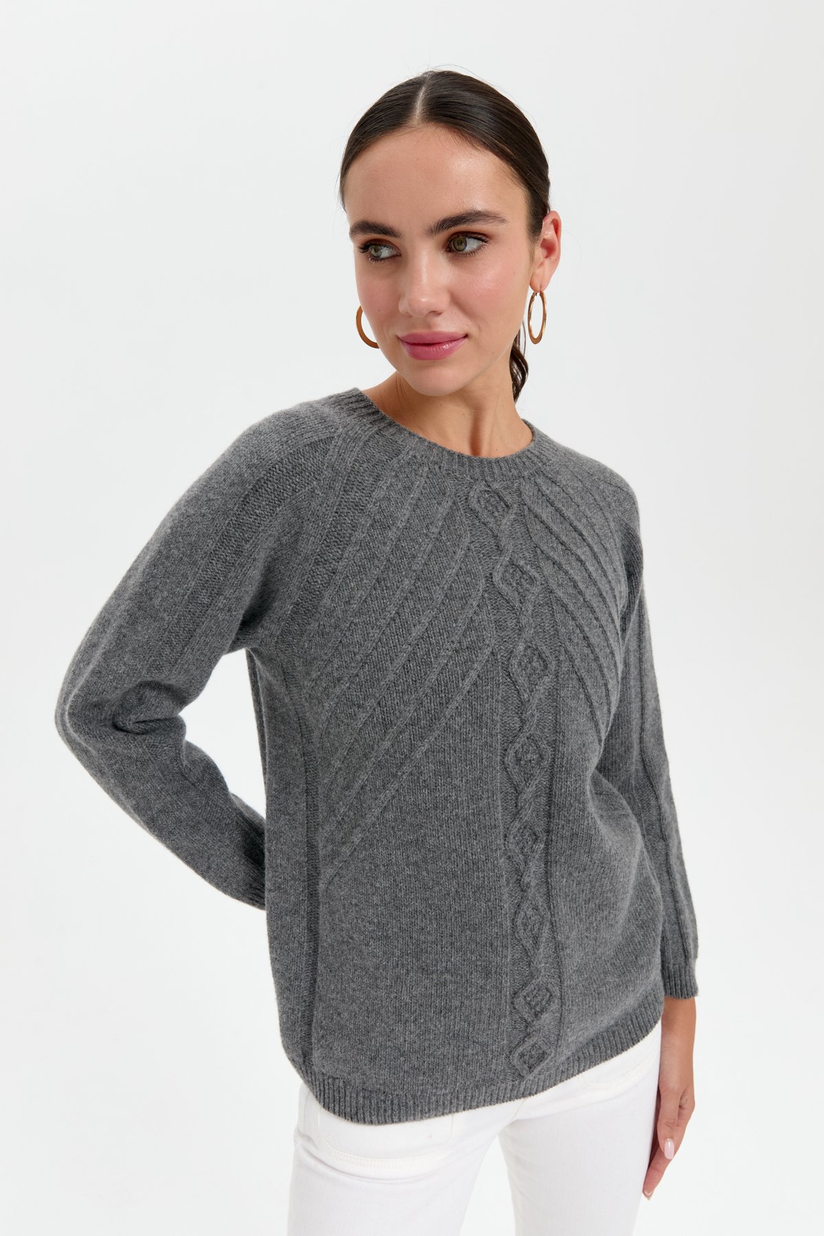 24265Kadın Sıfır Yaka Dkişsiz Önü Yürütmeli Yün Kazak Füme