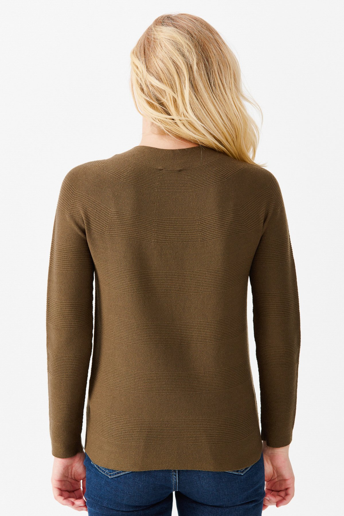 22280Женский бесшовный вязаный свитер с круглым вырезом бежевый 