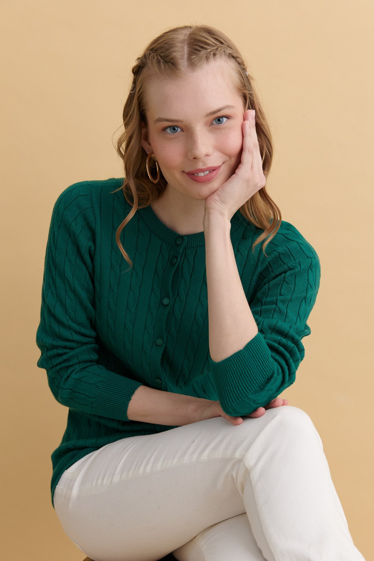 24326Kadın Sıfır Yaka Dikişsiz Saç Örgülü Hırka Ö.Başı