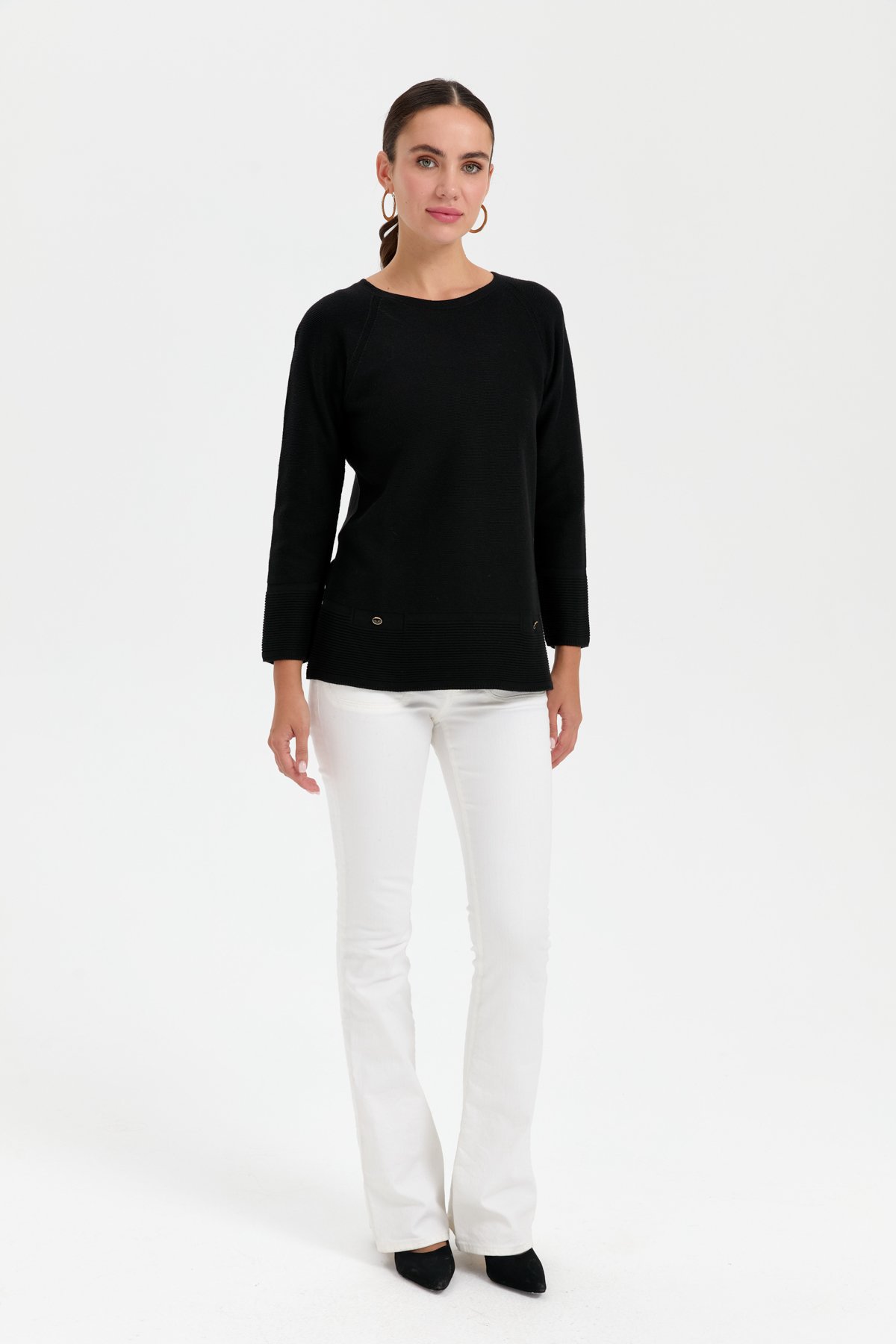 24189Kadın Sıfır Yaka Dikişsiz Sahte Cepli Kazak Siyah