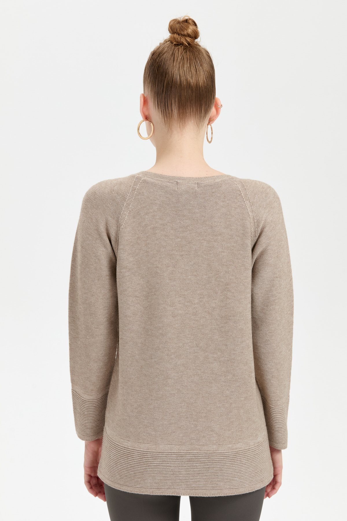 24189Kadın Sıfır Yaka Dikişsiz Sahte Cepli Kazak Vizon