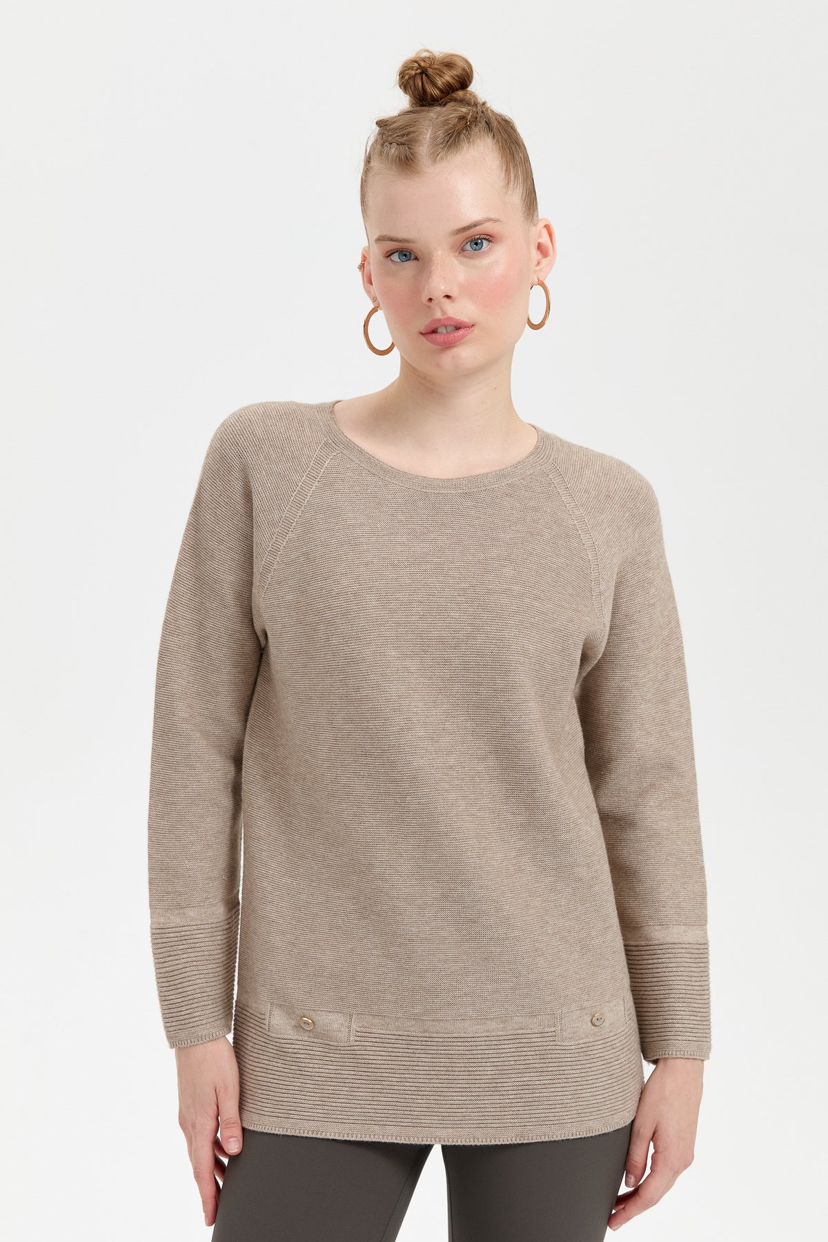 24189Kadın Sıfır Yaka Dikişsiz Sahte Cepli Kazak Vizon