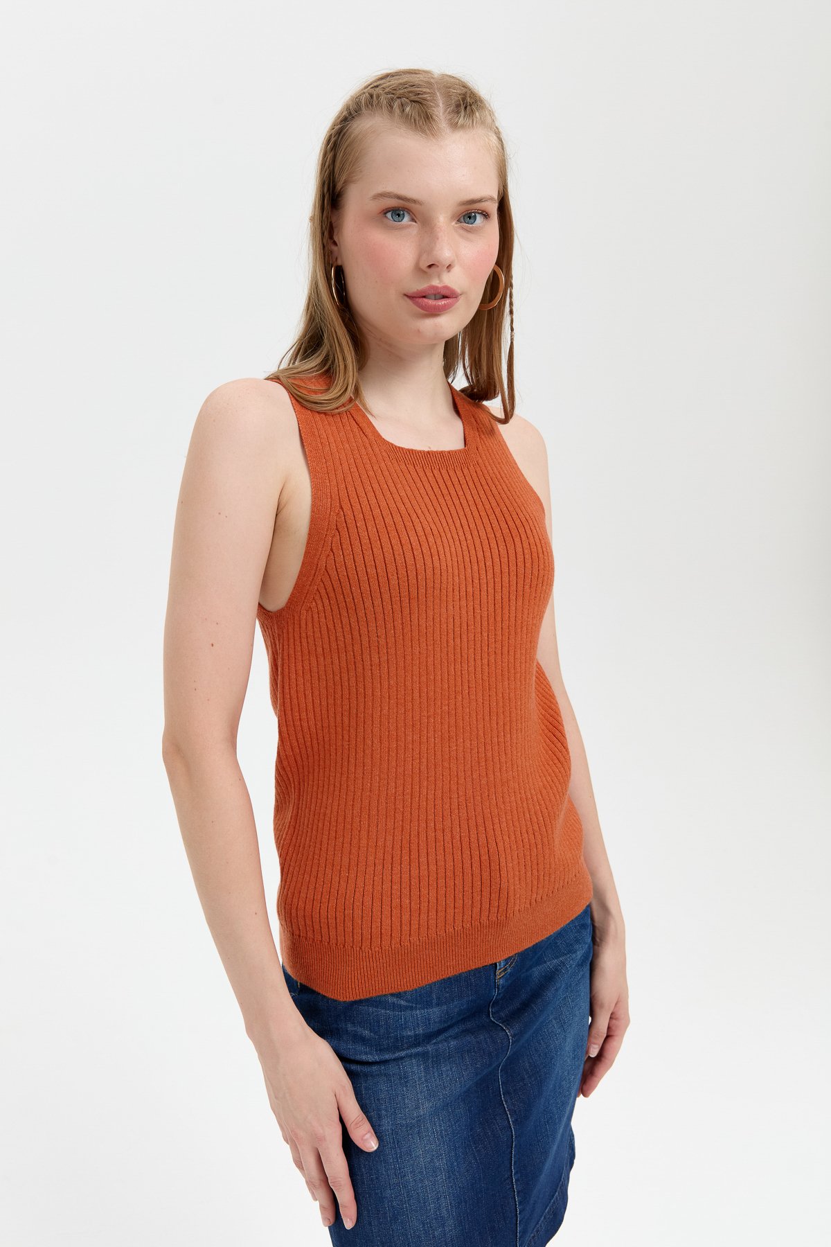 24178Kadın Sıfır Yaka Dikişsiz Süveter Turuncu