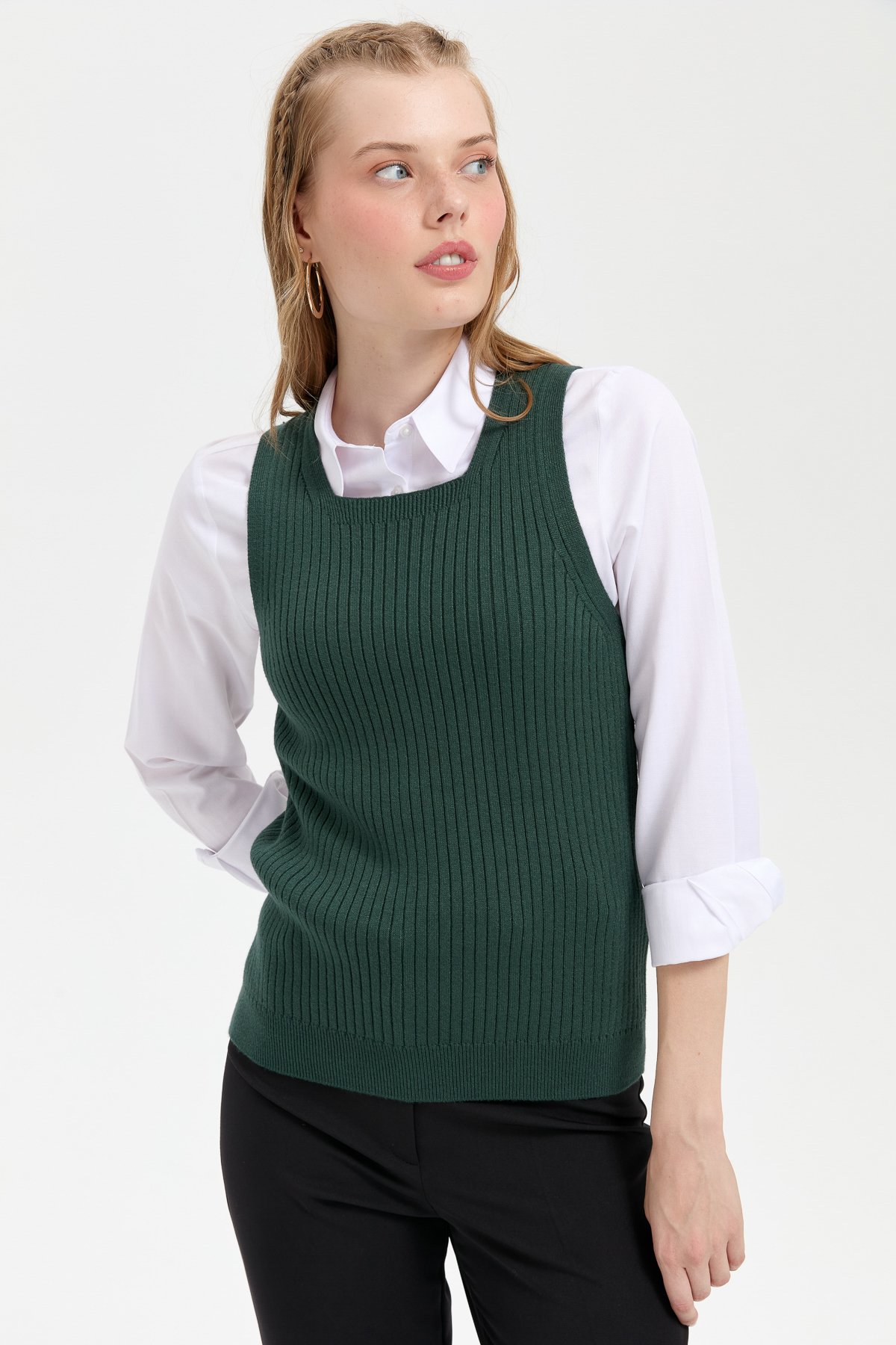 24178Kadın Sıfır Yaka Dikişsiz Süveter Yeşil