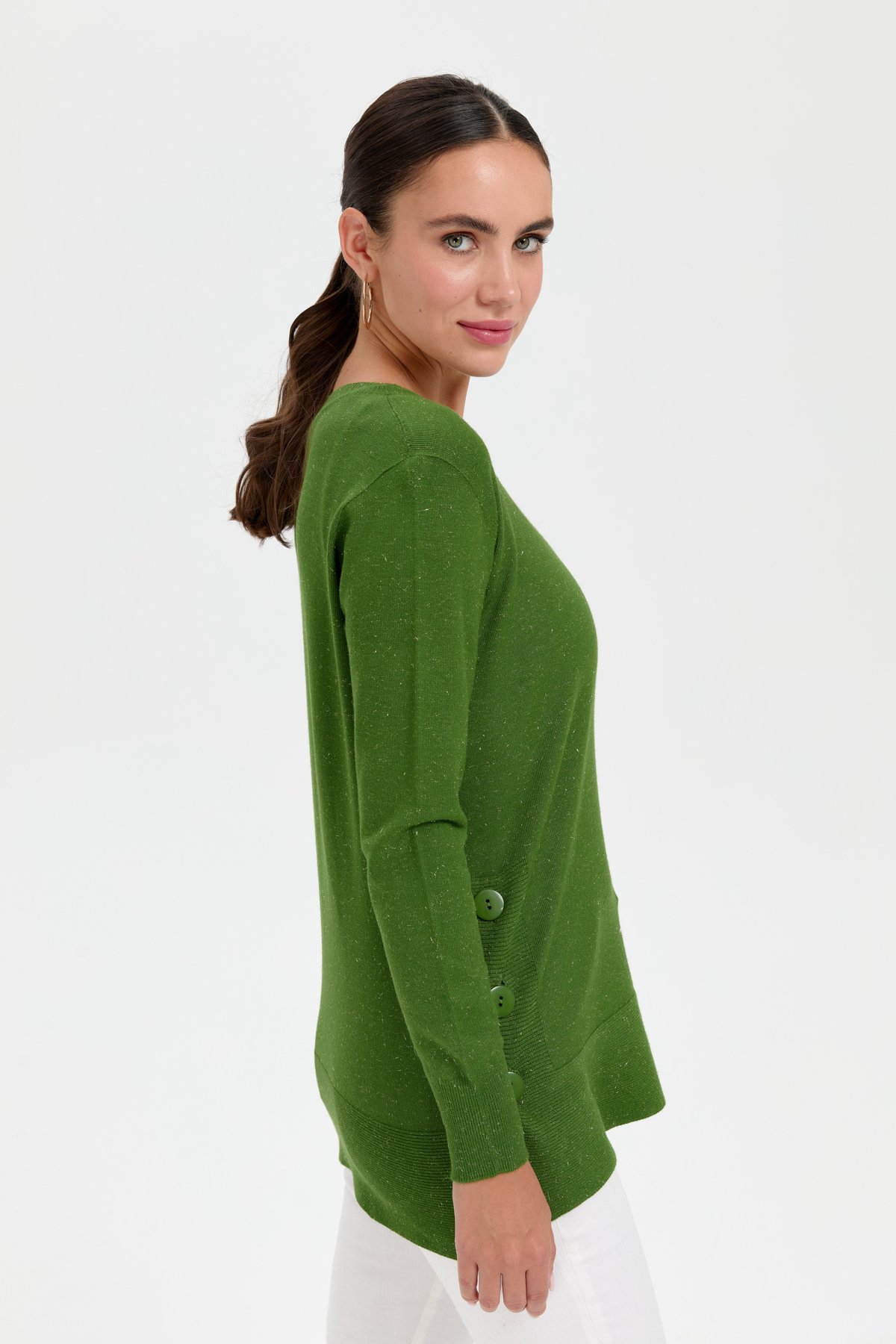 23390Kadın Sıfır Yaka Dikişsiz Yanları Düğmeli Simli Kazak K.Yosun