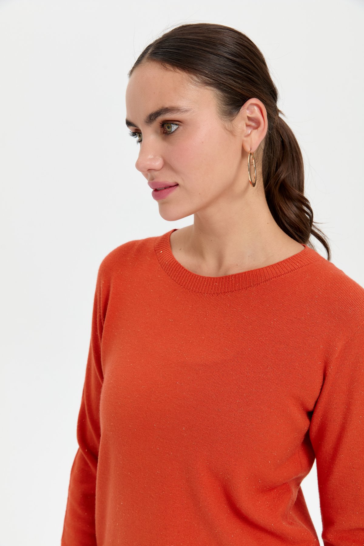 23390Kadın Sıfır Yaka Dikişsiz Yanları Düğmeli Simli Kazak Portakal