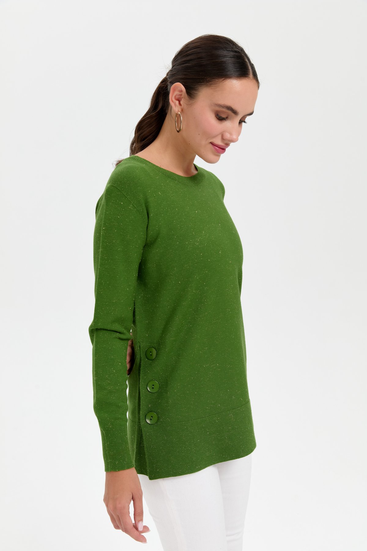 23390Kadın Sıfır Yaka Dikişsiz Yanları Düğmeli Simli Kazak K.Yosun