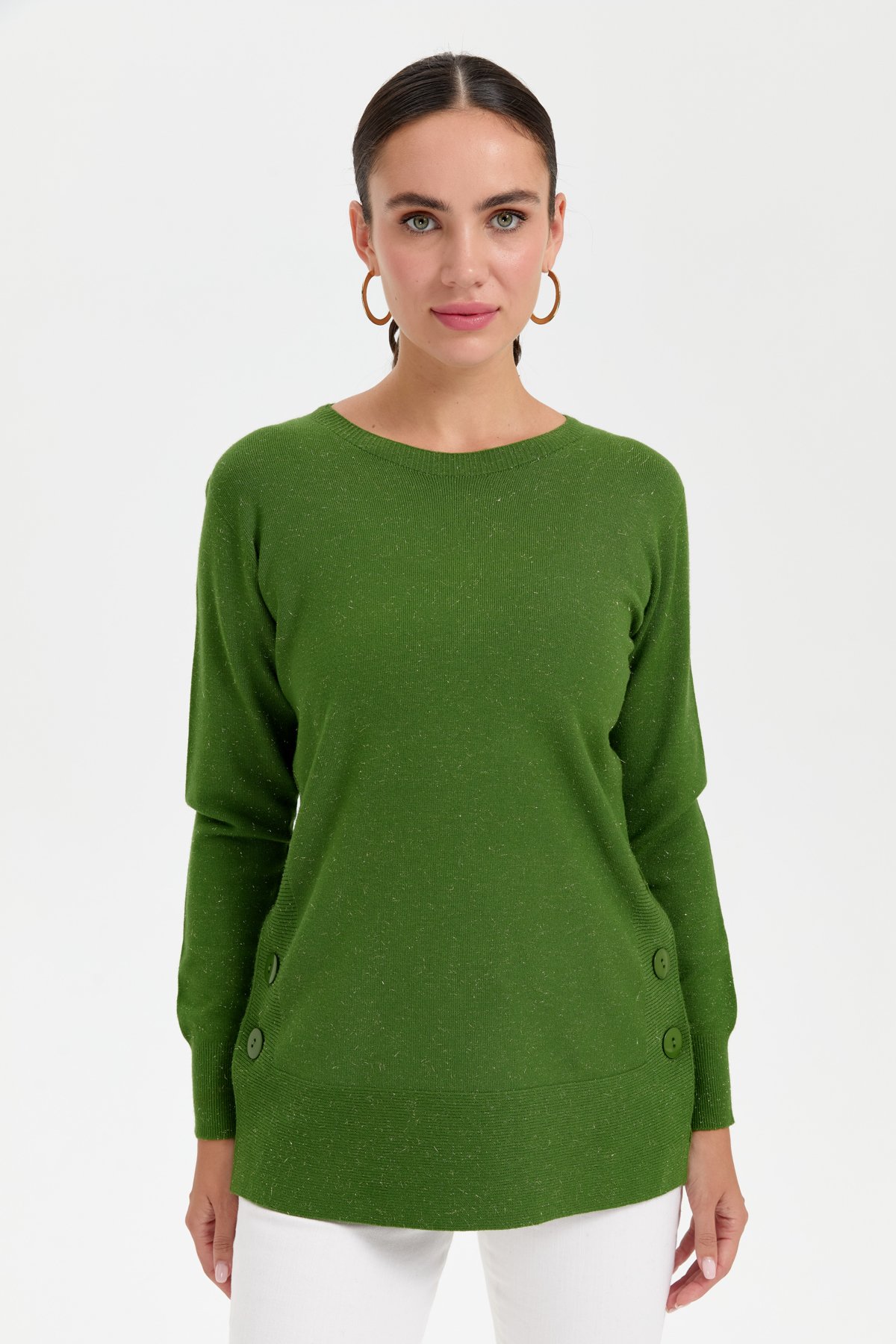 23390Kadın Sıfır Yaka Dikişsiz Yanları Düğmeli Simli Kazak K.Yosun