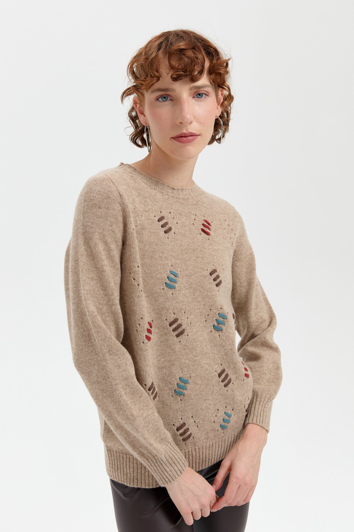 24211Kadın Sıfır Yaka Dikişsiz Yün Kazak K.Bej