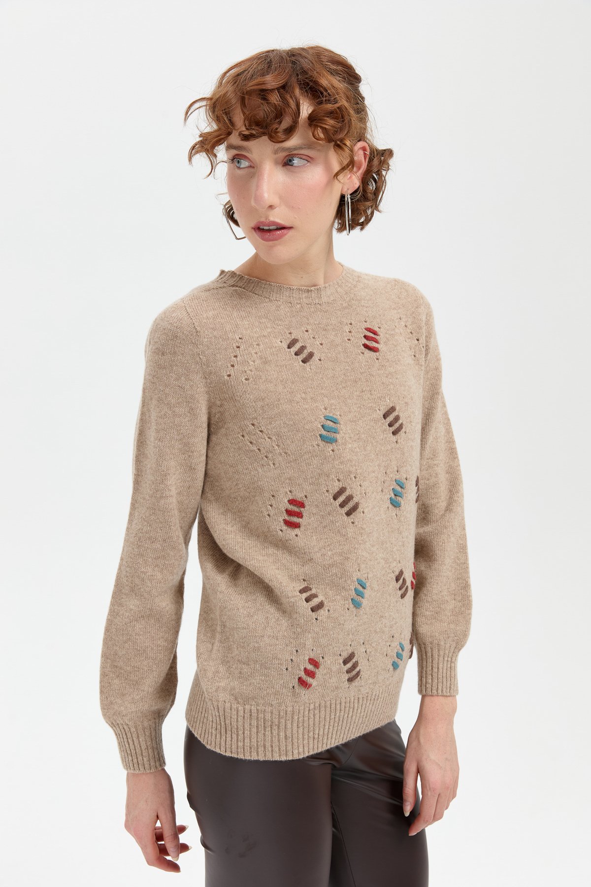 24211Kadın Sıfır Yaka Dikişsiz Yün Kazak K.Bej