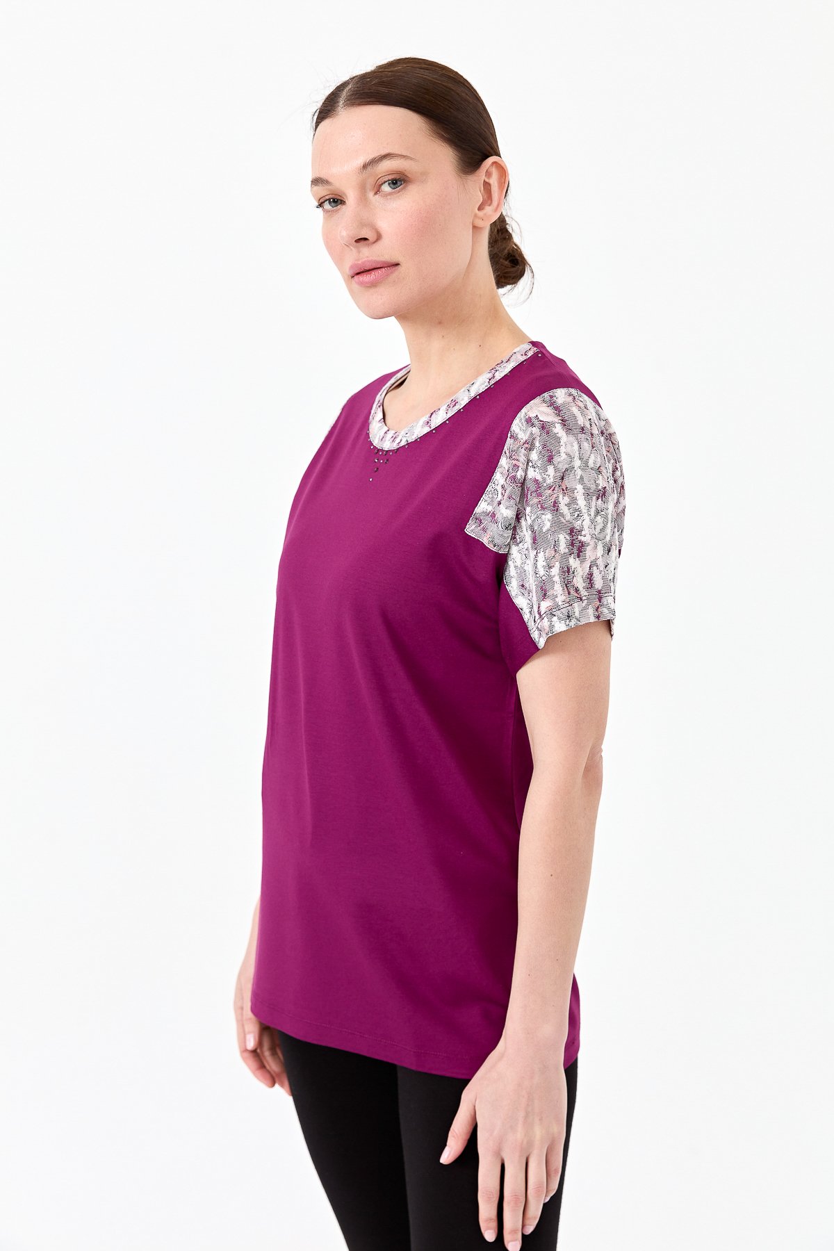 20857Kadın Sıfır Yaka Düşük Kol Çiçek Baskılı Penye Bluz Mürdüm