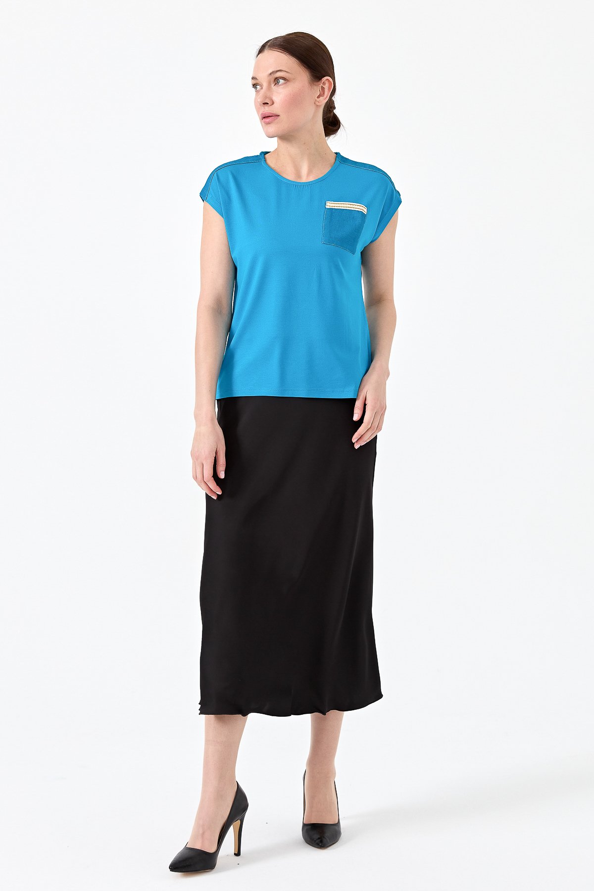 22772Kadın Sıfır Yaka Düşük Kol Simli T-shirt Turkuaz