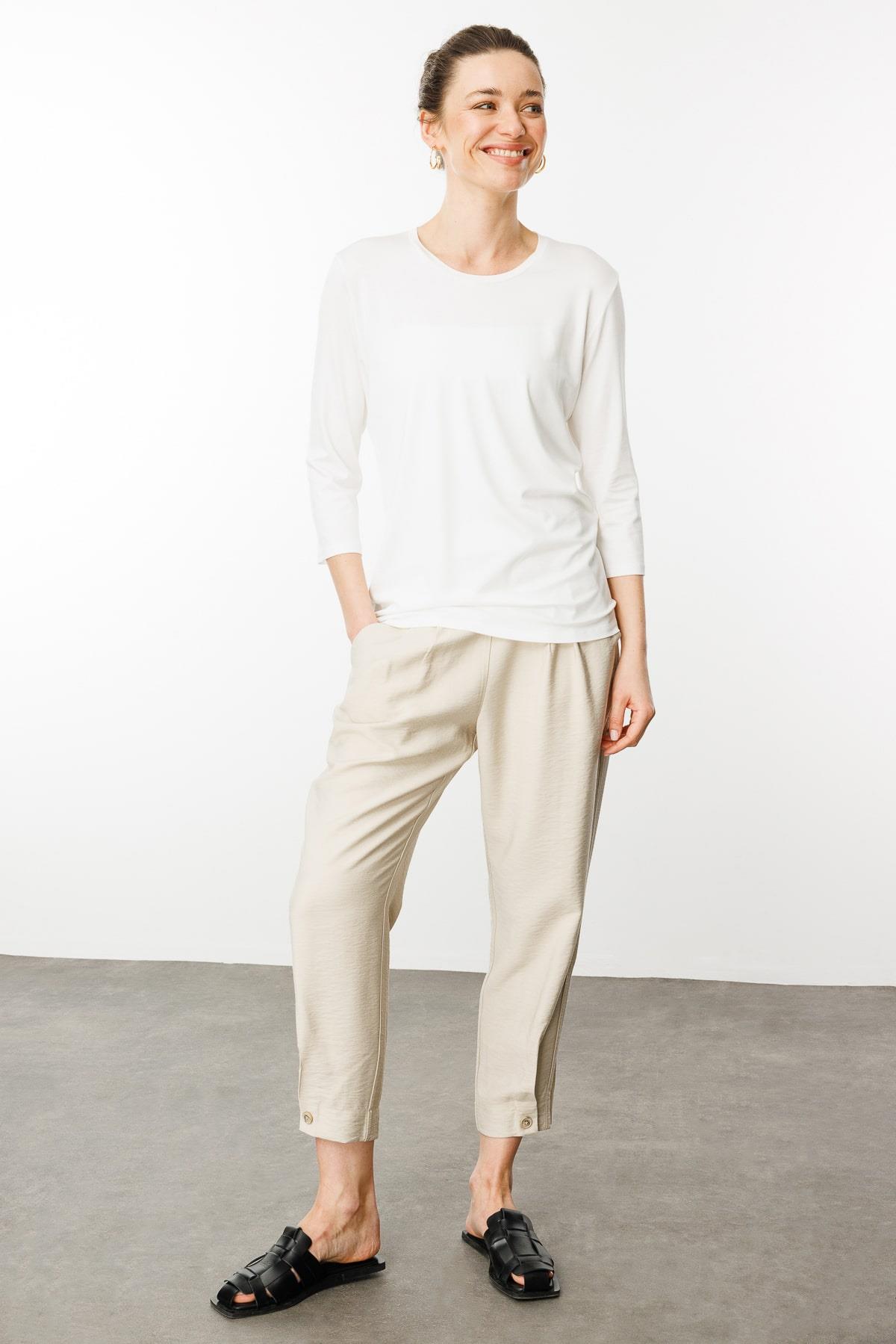 23790Kadın Sıfır Yaka Düz Penye Bluz Ekru