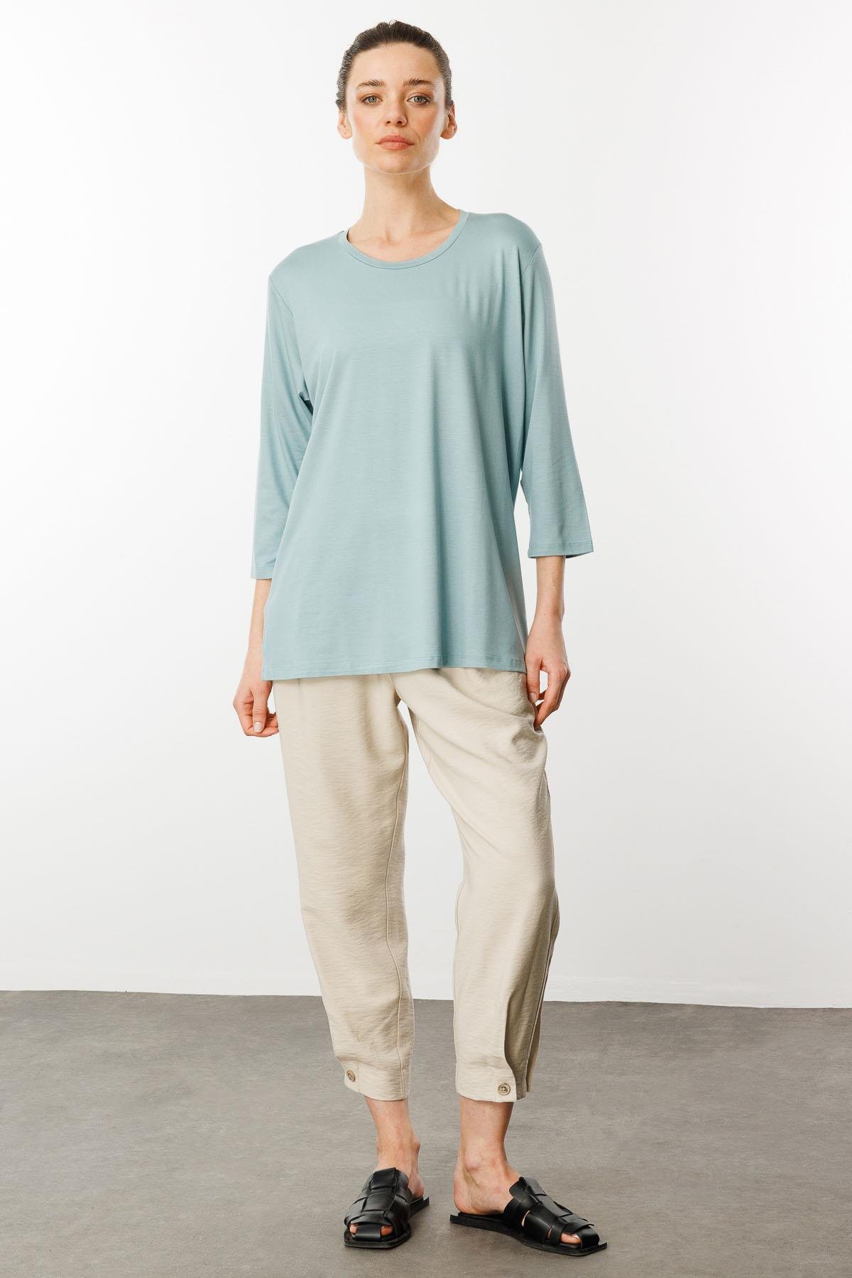 23790Kadın Sıfır Yaka Düz Penye Bluz Mint