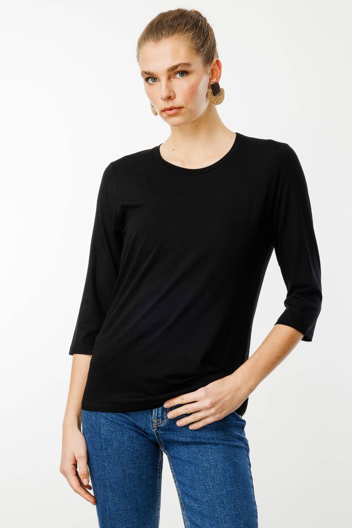 23790Kadın Sıfır Yaka Düz Penye Bluz Siyah