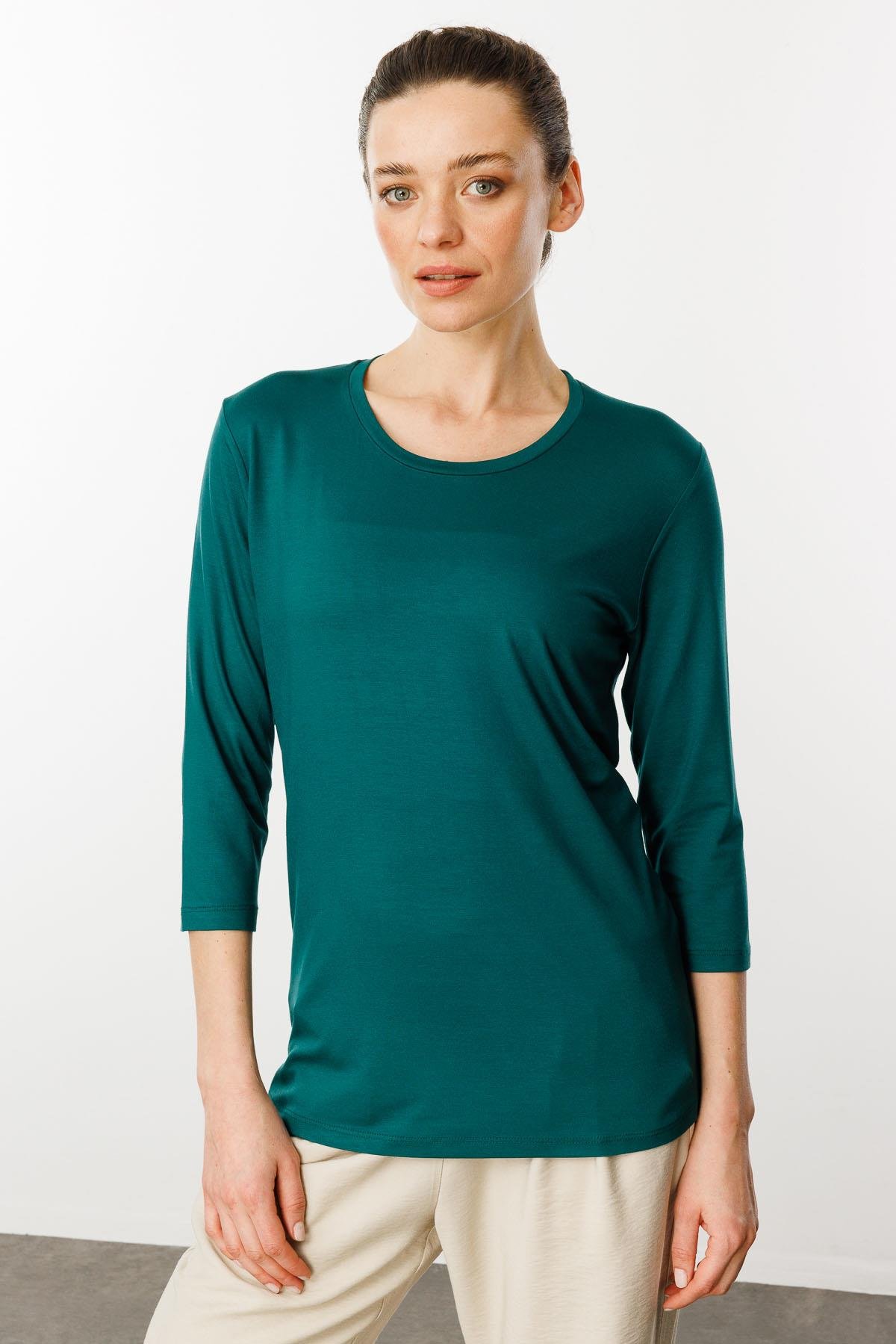 23790Kadın Sıfır Yaka Düz Penye Bluz Yeşil