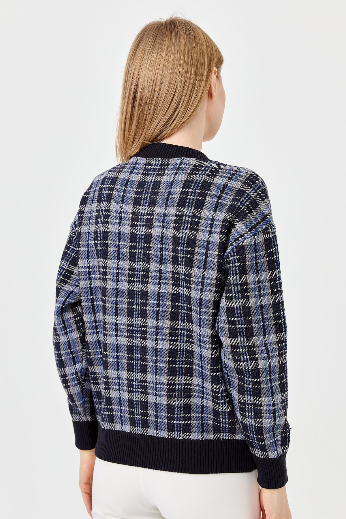 22102Kadın Sıfır Yaka Ekose Desenli Kısa Ceket Lacivert