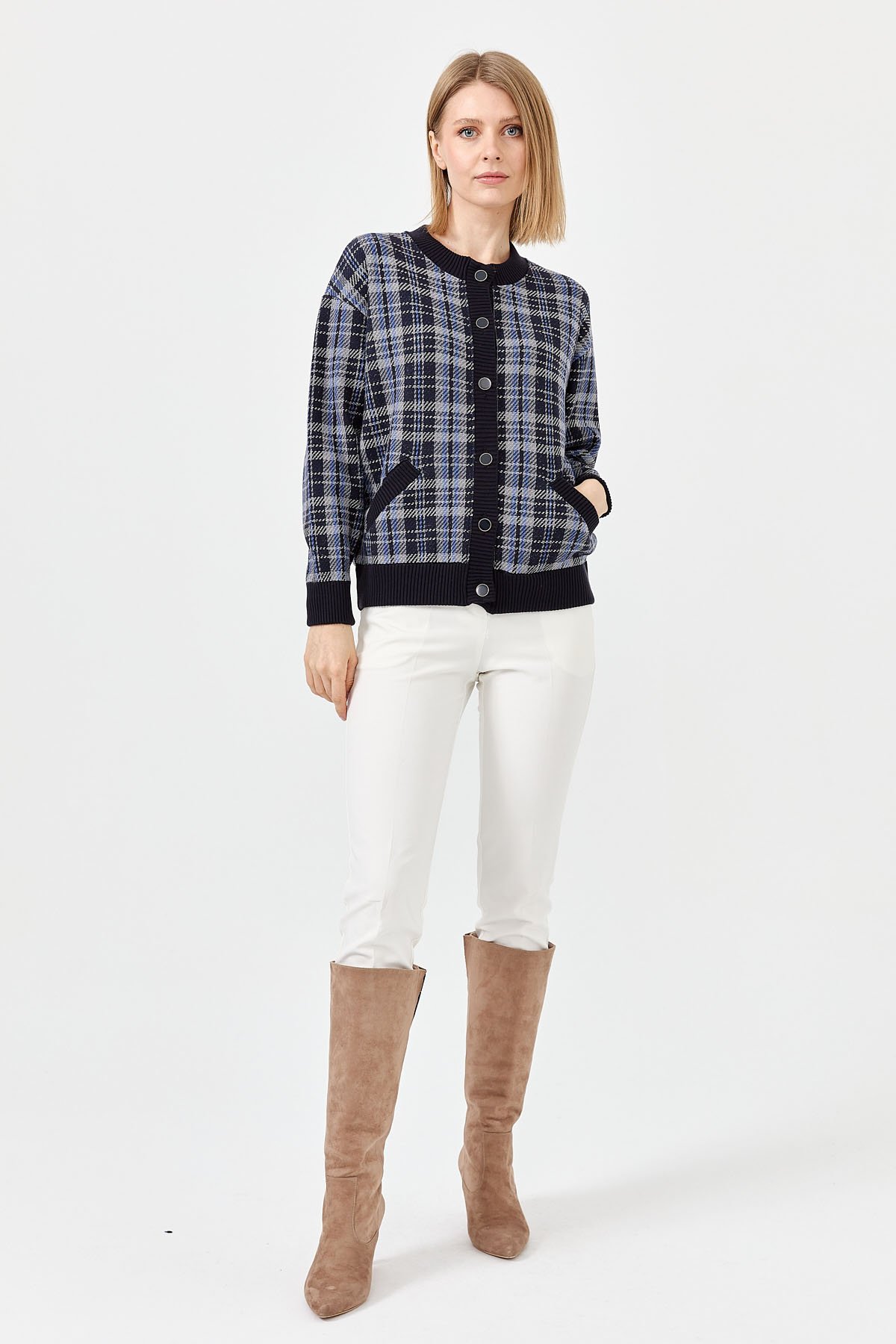 22102Kadın Sıfır Yaka Ekose Desenli Kısa Ceket Lacivert