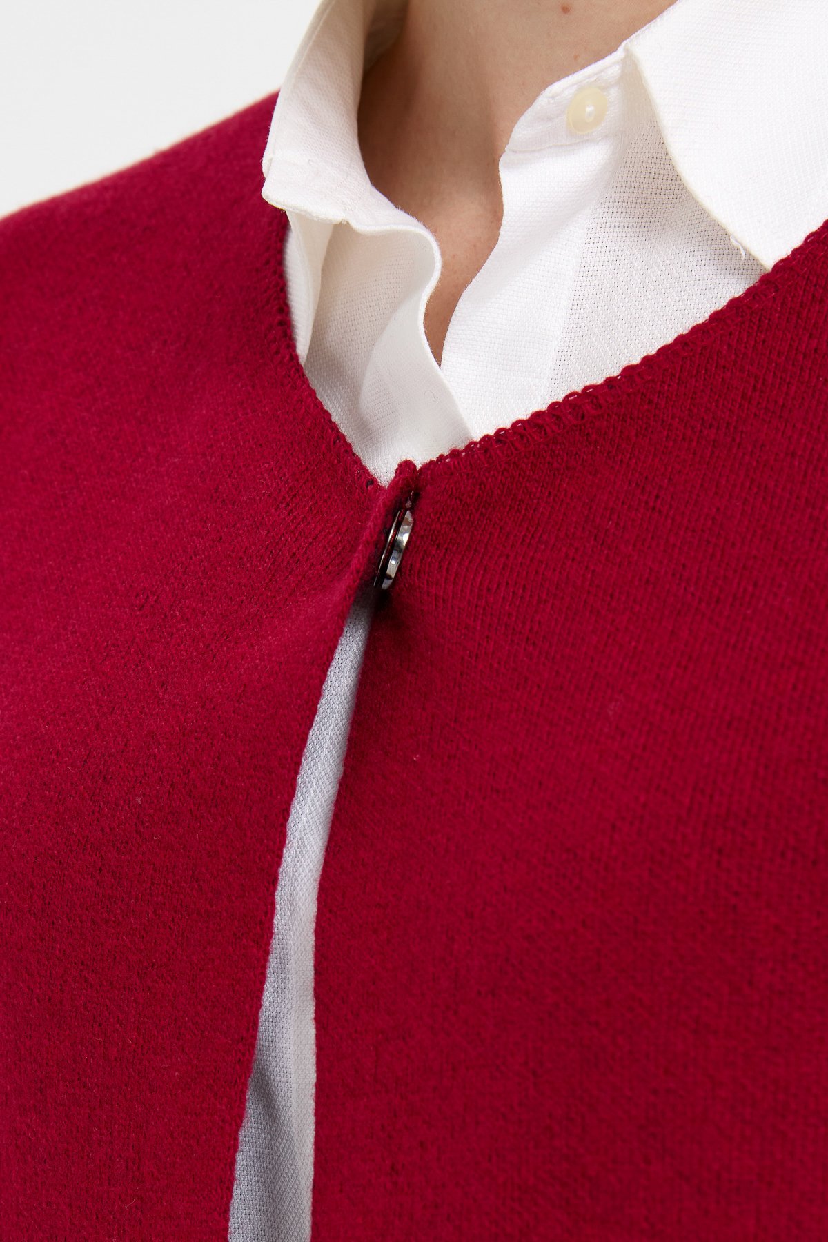 24010Kadın Sıfır Yaka Eteği İşlemeli Yün Yelek V.Çürüğü