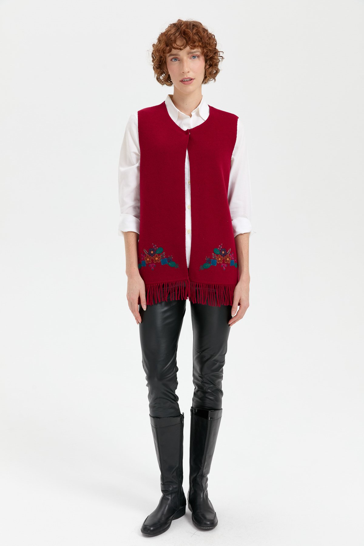 24010Kadın Sıfır Yaka Eteği İşlemeli Yün Yelek V.Çürüğü