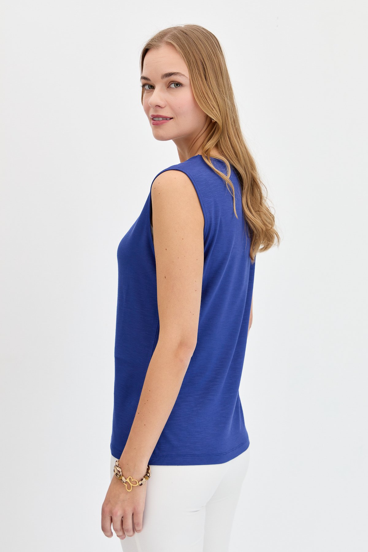 KMY24086Kadın Sıfır Yaka Flamlı Kumaş Basic Askılı Tshirt İndigo