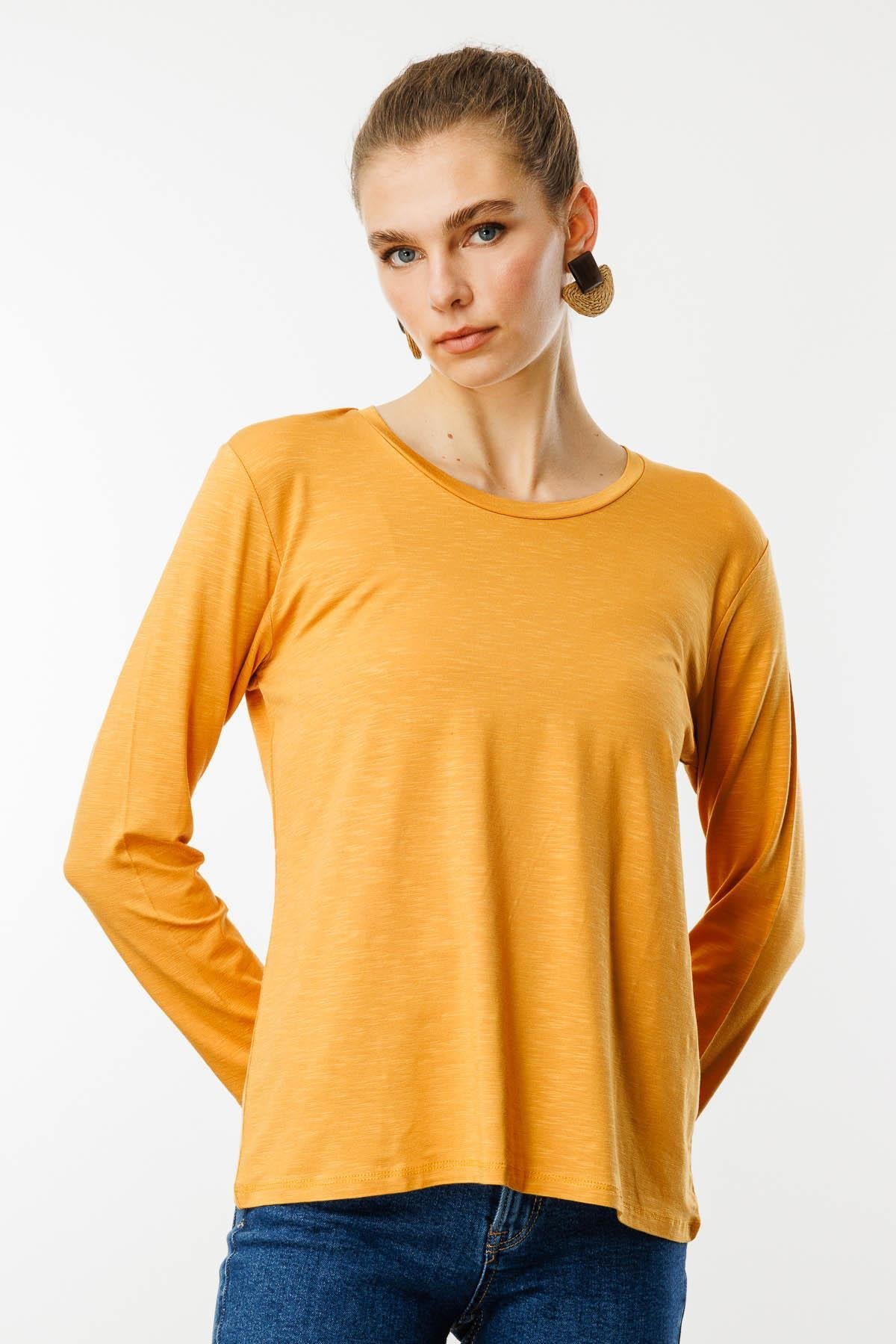 KMY24093Kadın Sıfır Yaka Flamlı Kumaş Basic Penye Bluz Hardal