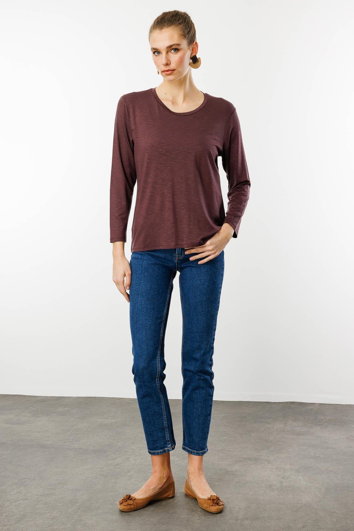 KMY24093Kadın Sıfır Yaka Flamlı Kumaş Basic Penye Bluz Kahve