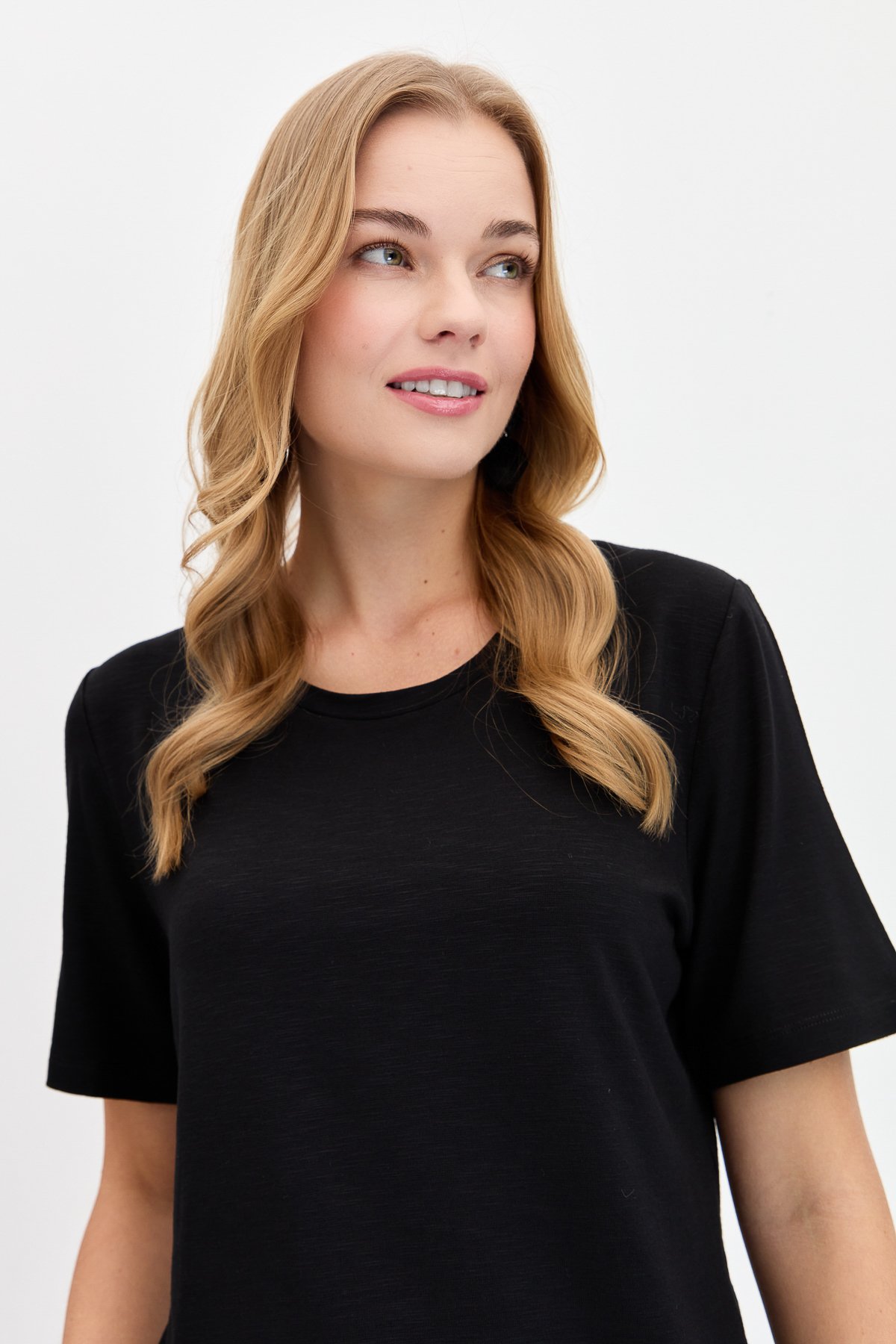 KMY24084Kadın Sıfır Yaka Flamlı Kumaş Penye Tshirt Siyah