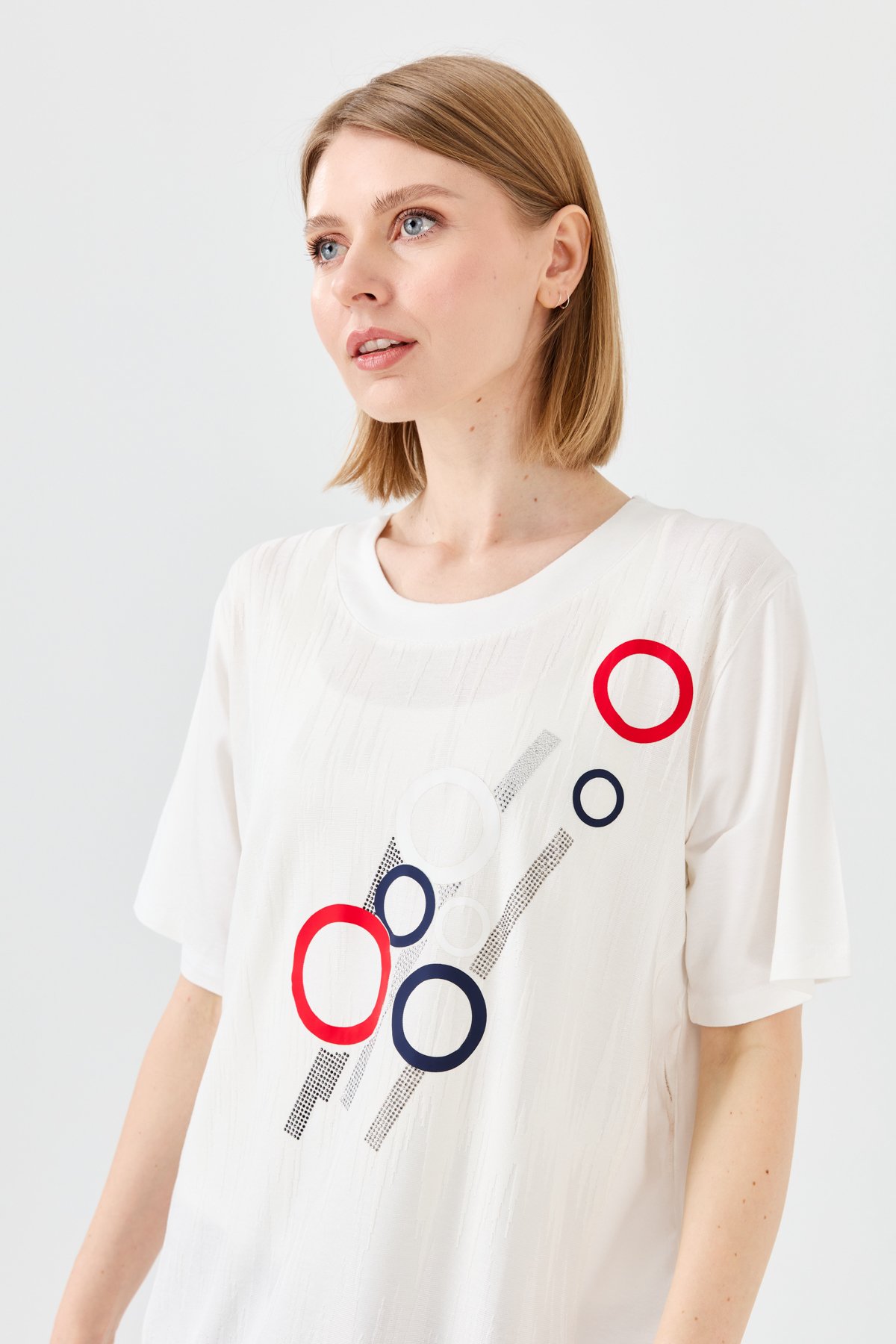 23758Kadın Sıfır Yaka Halka Desenli Penye T-shirt Kemik