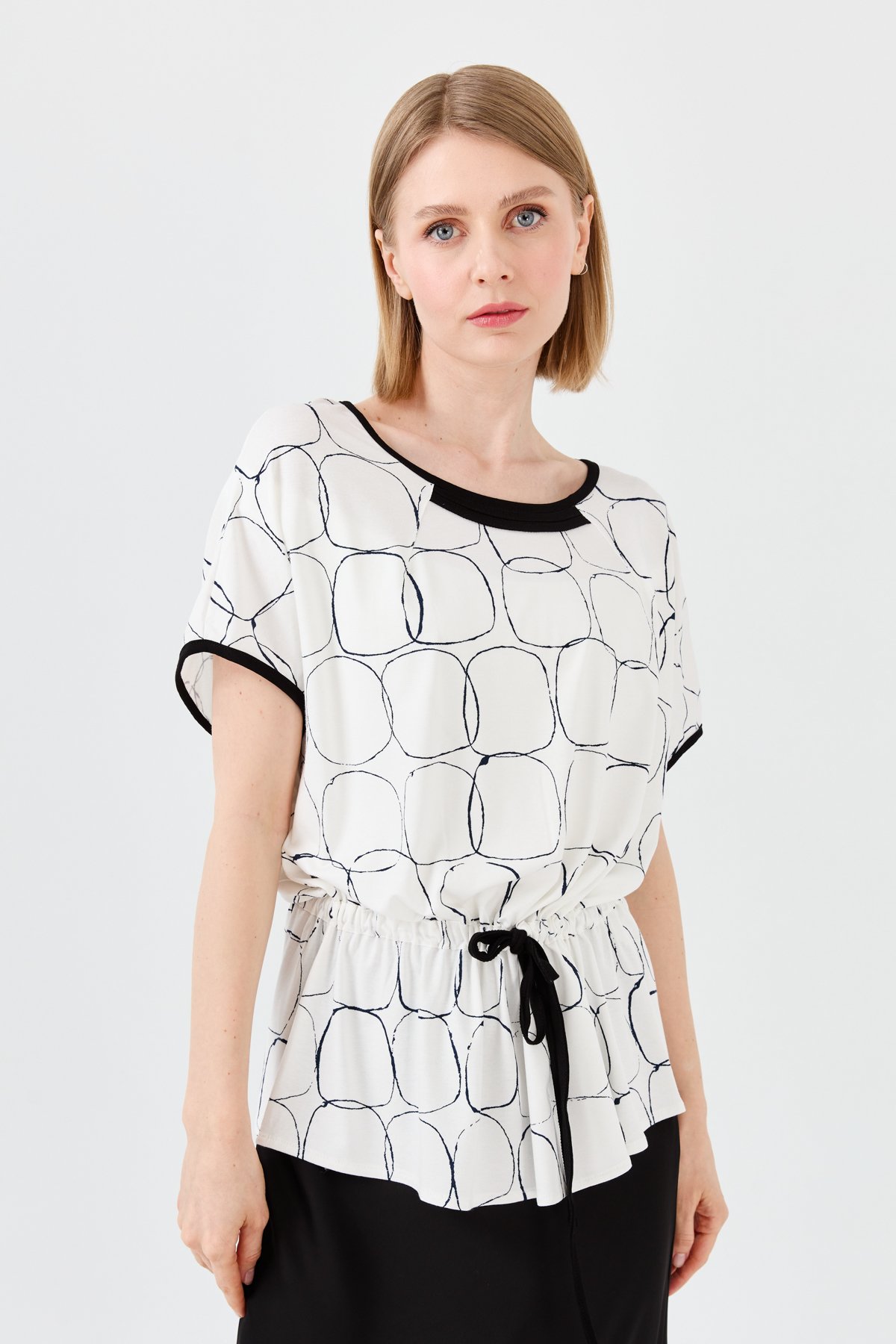 23719Kadın Sıfır Yaka İki Renk Penye T-shirt Ekru/Siyah