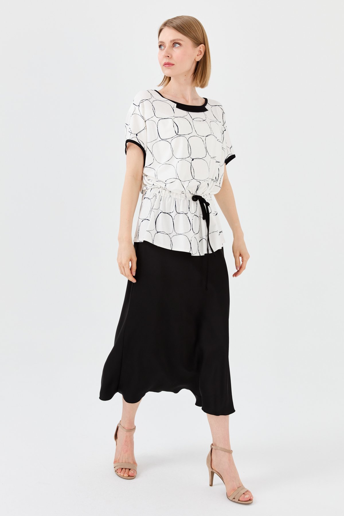 23719Kadın Sıfır Yaka İki Renk Penye T-shirt Ekru/Siyah