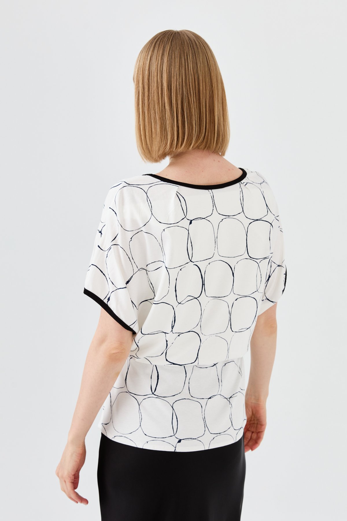 23719Kadın Sıfır Yaka İki Renk Penye T-shirt Ekru/Siyah