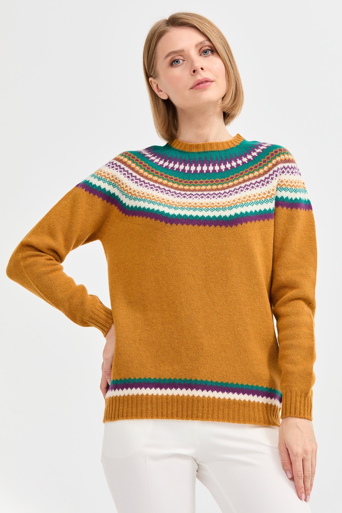 22086Kadın Sıfır Yaka Jakarlı Yün Kazak Hardal